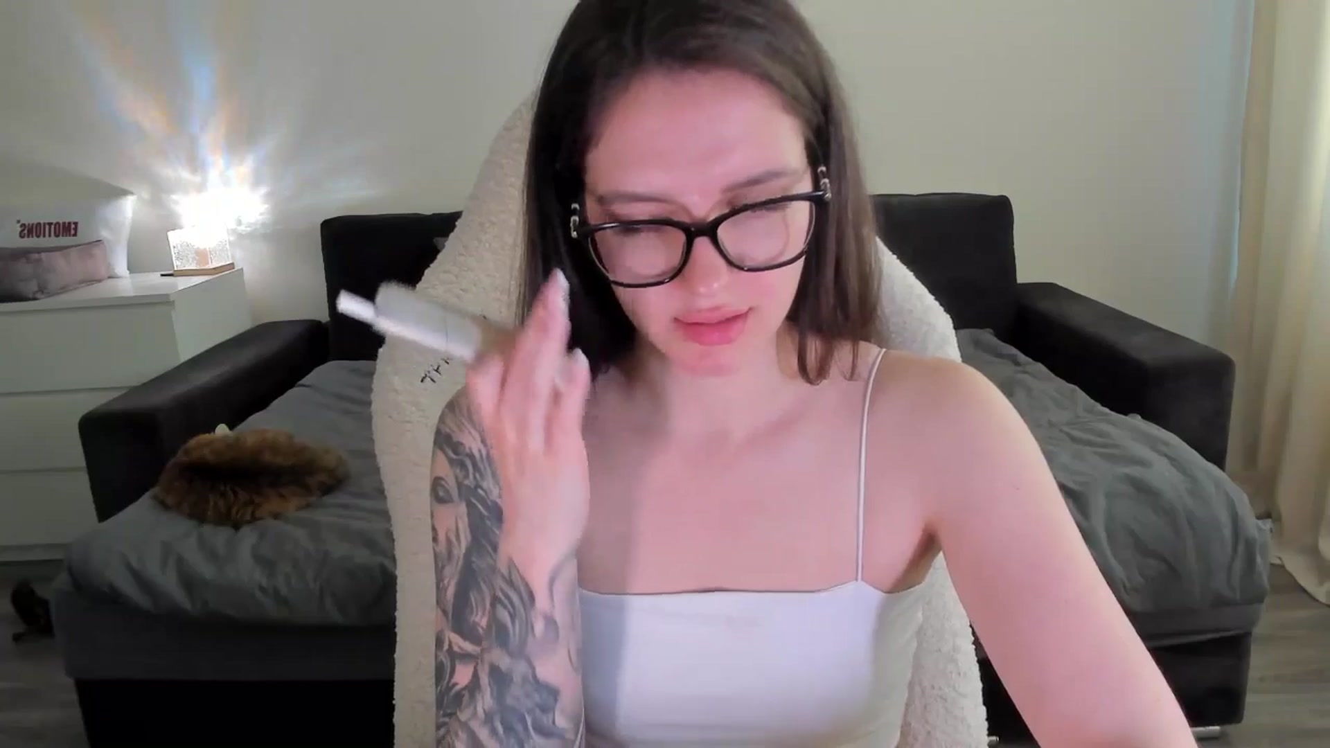 Gallery image thumbnail from sonia_moon's myfreecams stream on, 06/12/2025, 07:49 image 5 of 20