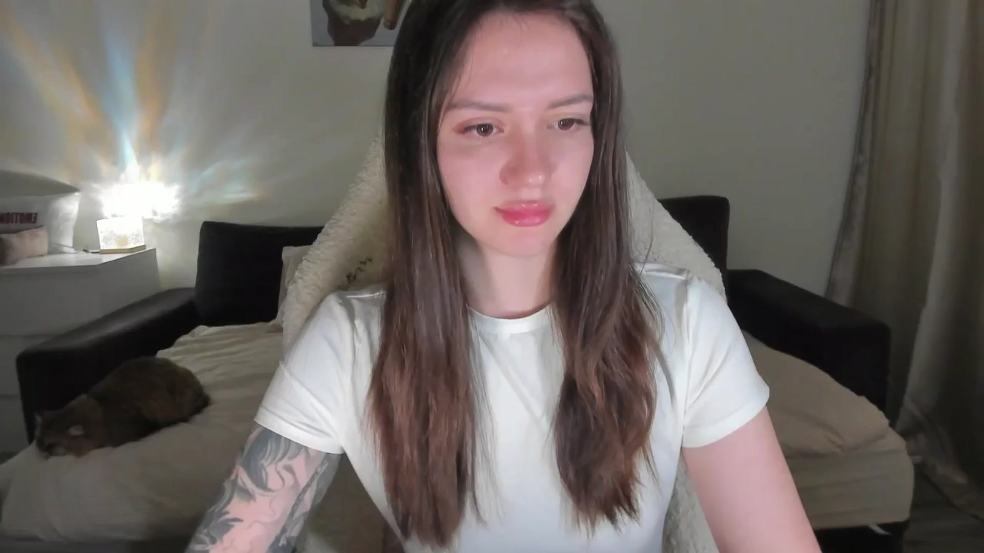 Gallery image thumbnail from sonia_moon's myfreecams stream on, 06/23/2025, 02:37 image 5 of 20