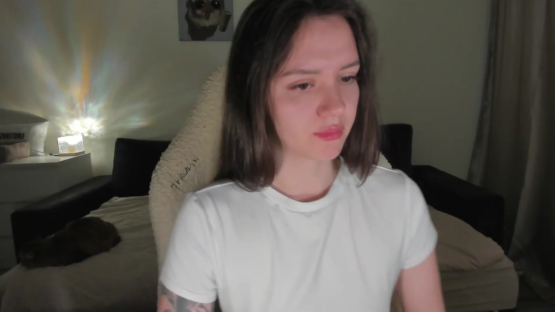 Gallery image thumbnail from sonia_moon's myfreecams stream on, 06/23/2025, 02:37 image 17 of 20