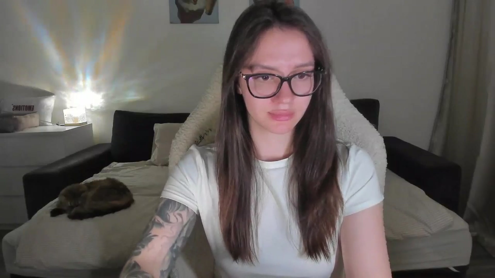 Gallery image thumbnail from sonia_moon's myfreecams stream on, 06/23/2025, 07:33 image 8 of 20