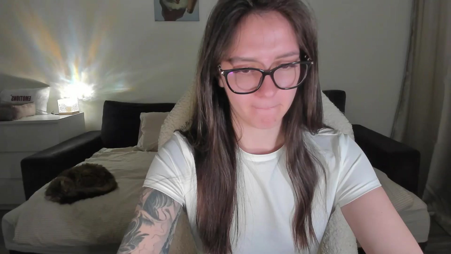 Gallery image thumbnail from sonia_moon's myfreecams stream on, 06/23/2025, 07:33 image 4 of 20