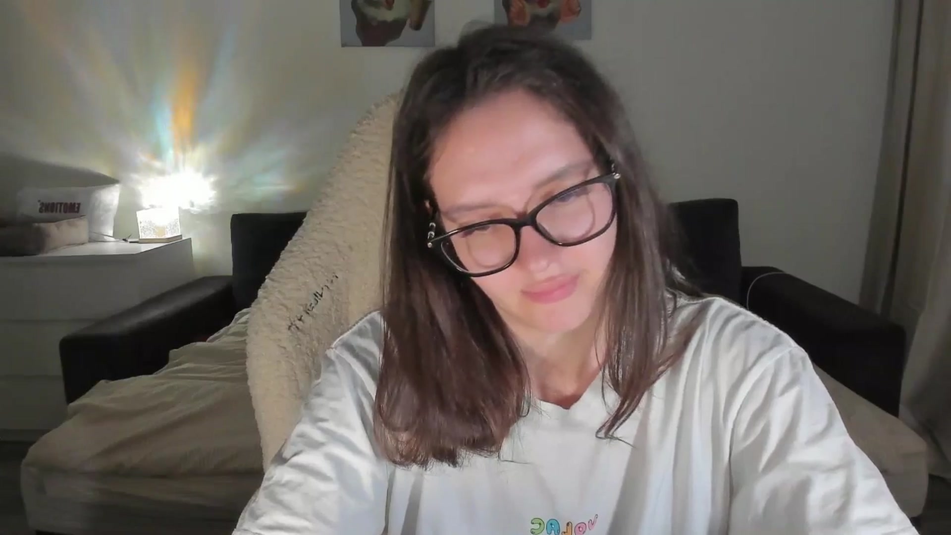 Gallery image thumbnail from sonia_moon's myfreecams stream on, 06/26/2025, 06:27 image 15 of 20