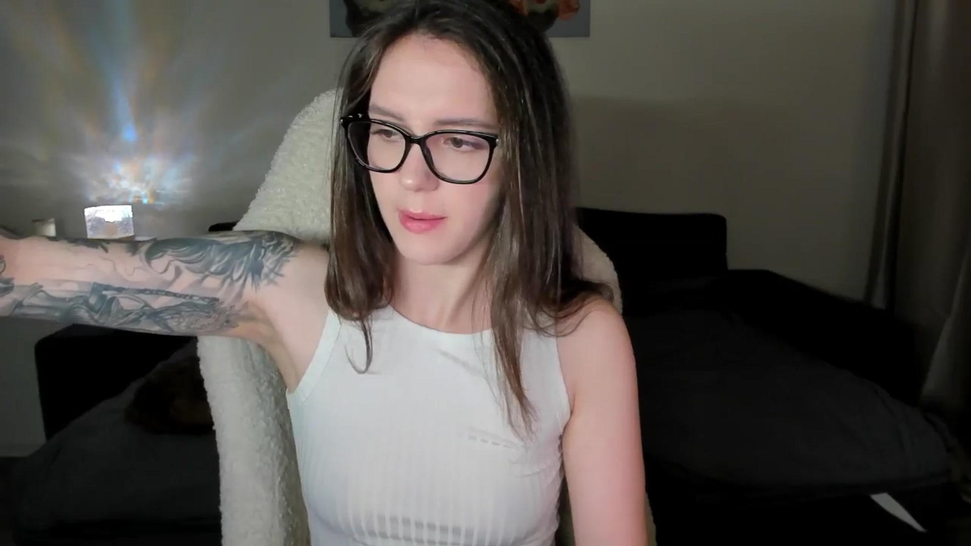 Gallery image thumbnail from sonia_moon's myfreecams stream on, 07/07/2025, 06:46 image 10 of 20