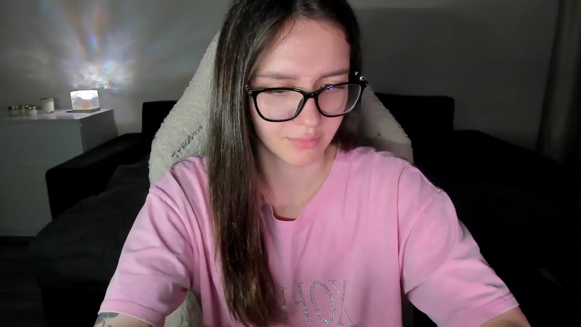 Gallery image thumbnail from sonia_moon's myfreecams stream on, 07/09/2025, 07:18 image 13 of 20