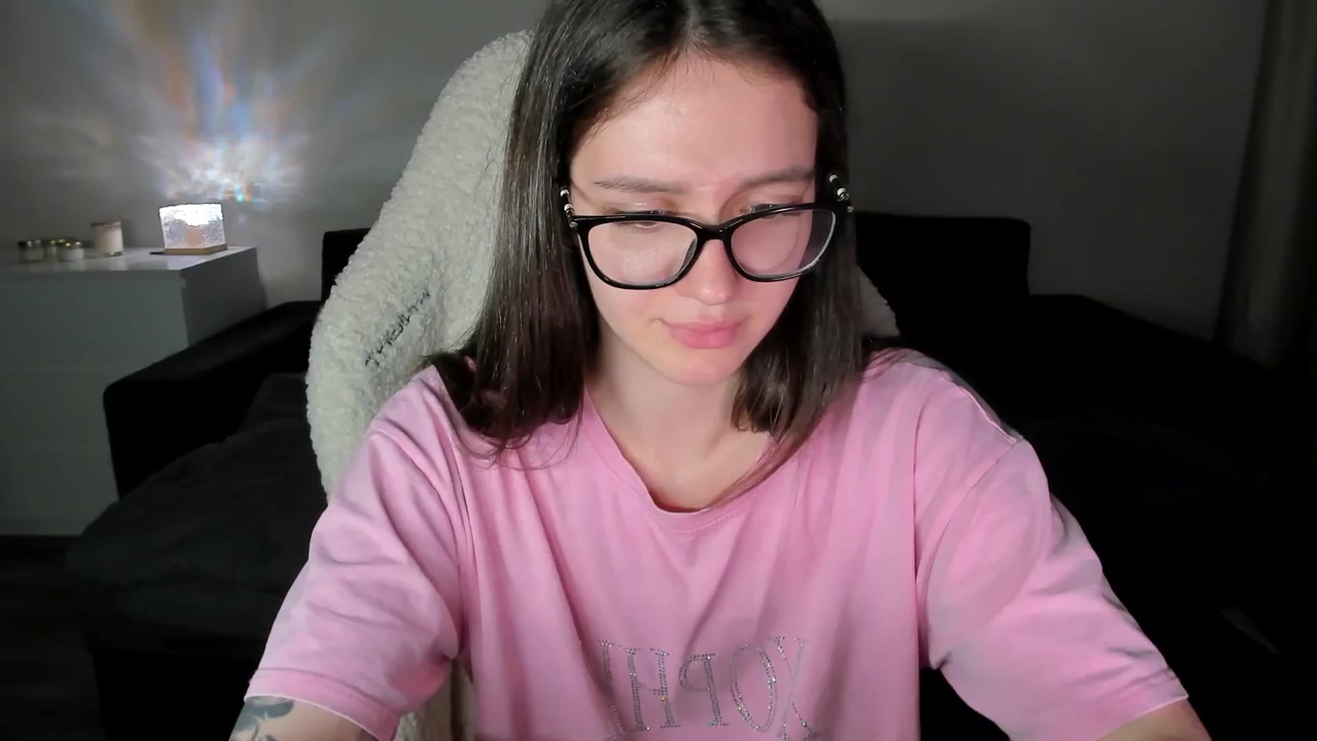 Gallery image thumbnail from sonia_moon's myfreecams stream on, 07/09/2025, 07:18 image 6 of 20