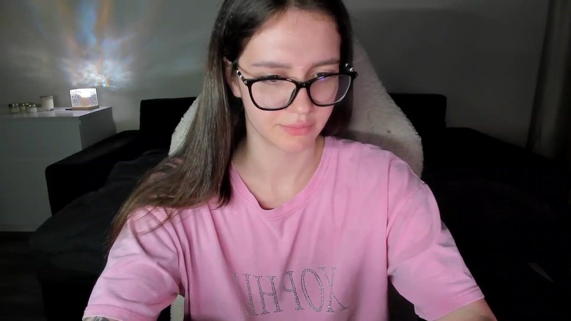 Gallery image thumbnail from sonia_moon's myfreecams stream on, 07/09/2025, 07:53 image 3 of 20