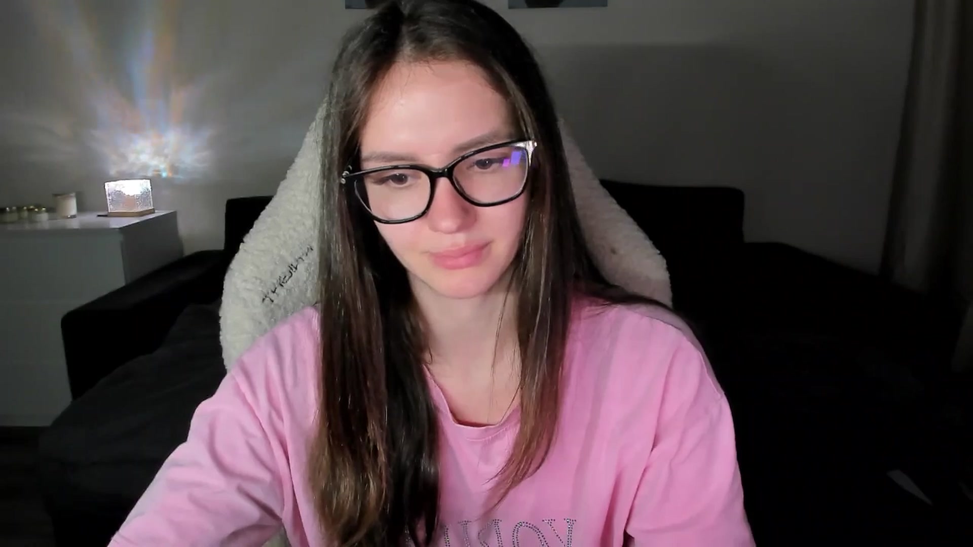 Gallery image thumbnail from sonia_moon's myfreecams stream on, 07/09/2025, 07:53 image 13 of 20