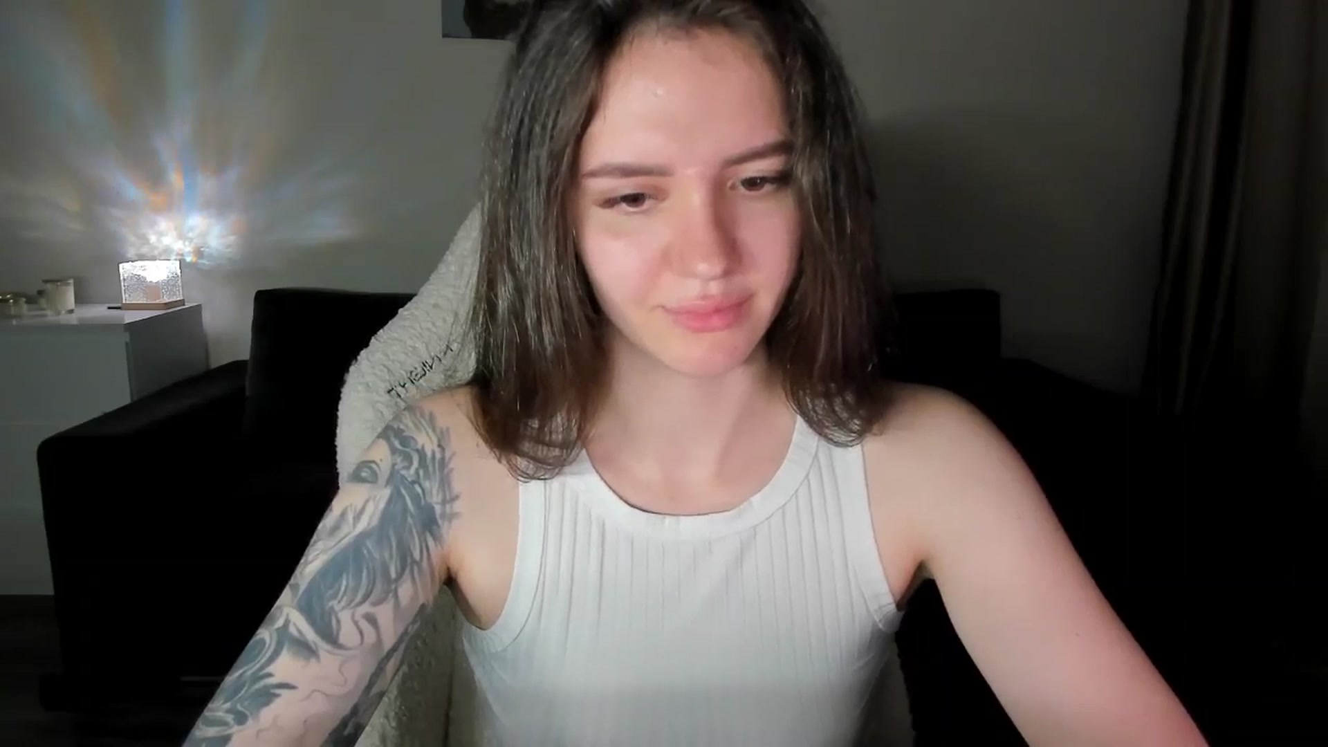 Gallery image thumbnail from sonia_moon's myfreecams stream on, 07/12/2025, 07:57 image 13 of 20