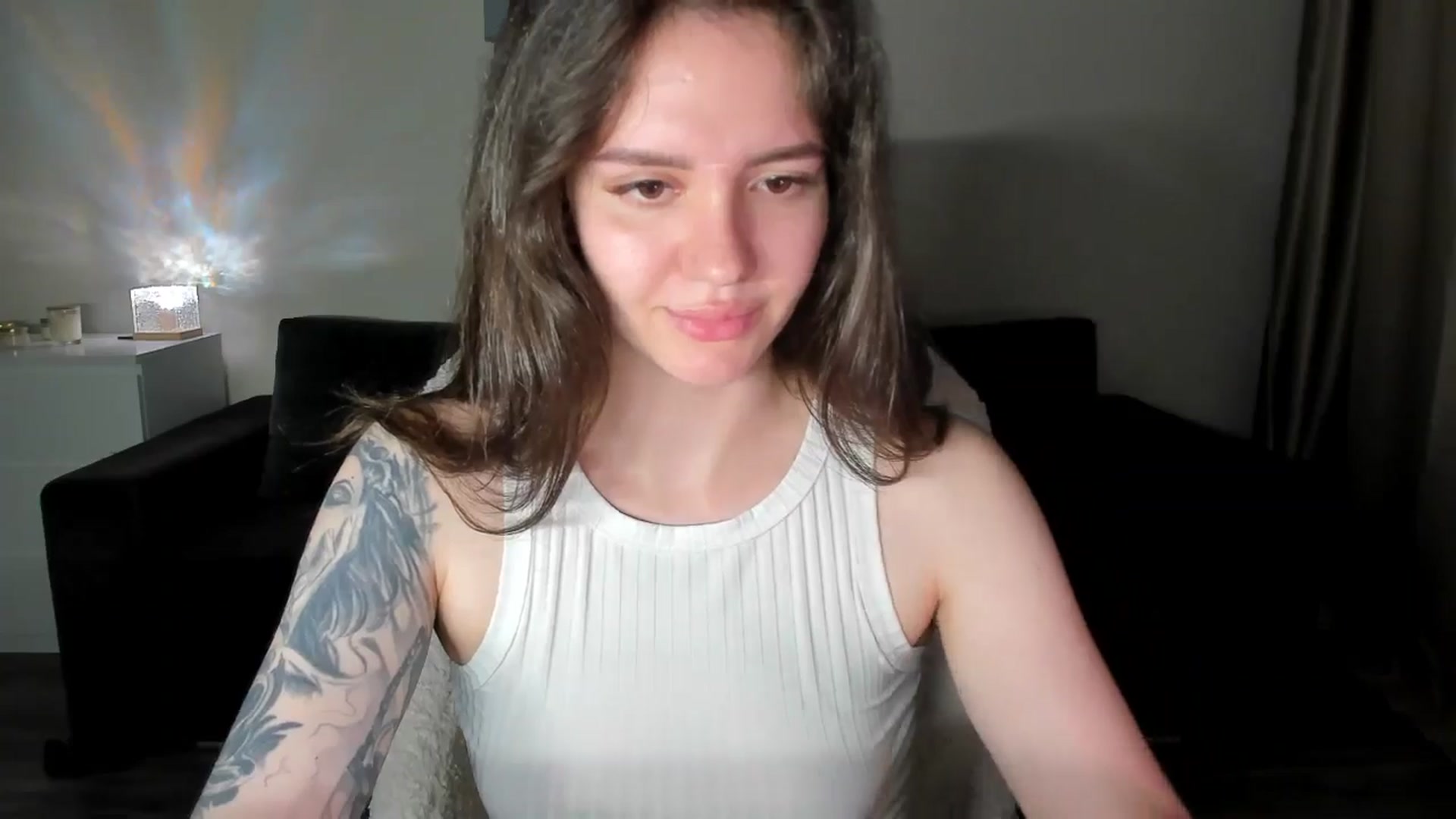 Gallery image thumbnail from sonia_moon's myfreecams stream on, 07/12/2025, 07:57 image 4 of 20