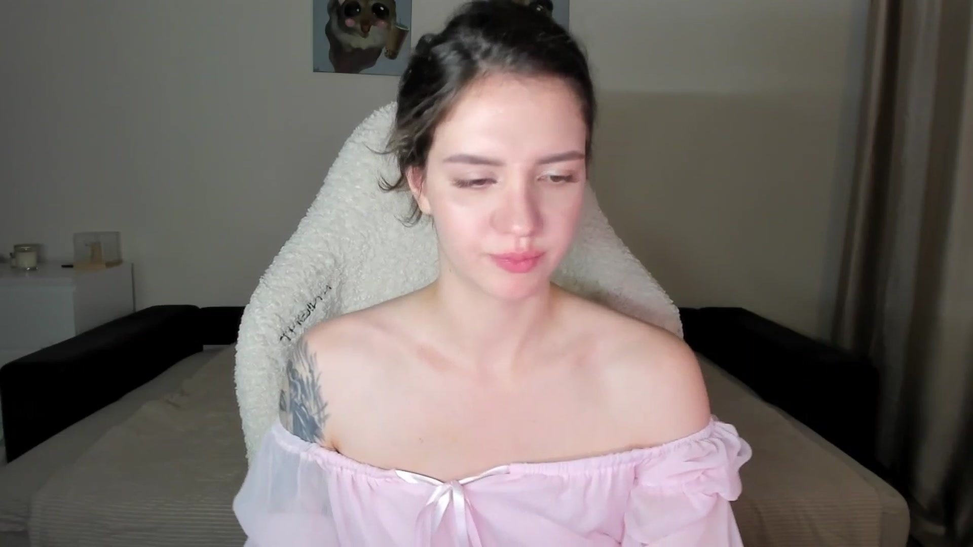 Gallery image thumbnail from sonia_moon's myfreecams stream on, 07/14/2025, 06:55 image 2 of 20