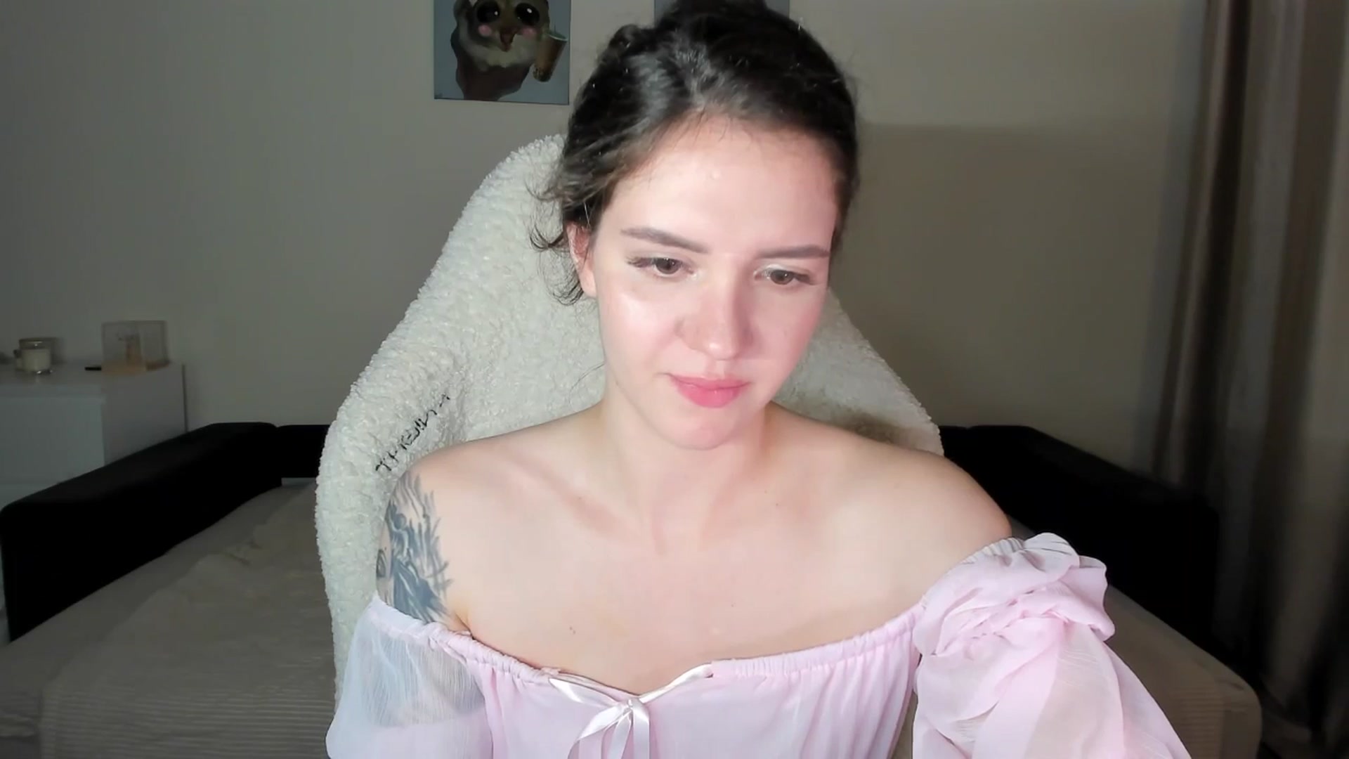 Gallery image thumbnail from sonia_moon's myfreecams stream on, 07/14/2025, 06:55 image 16 of 20