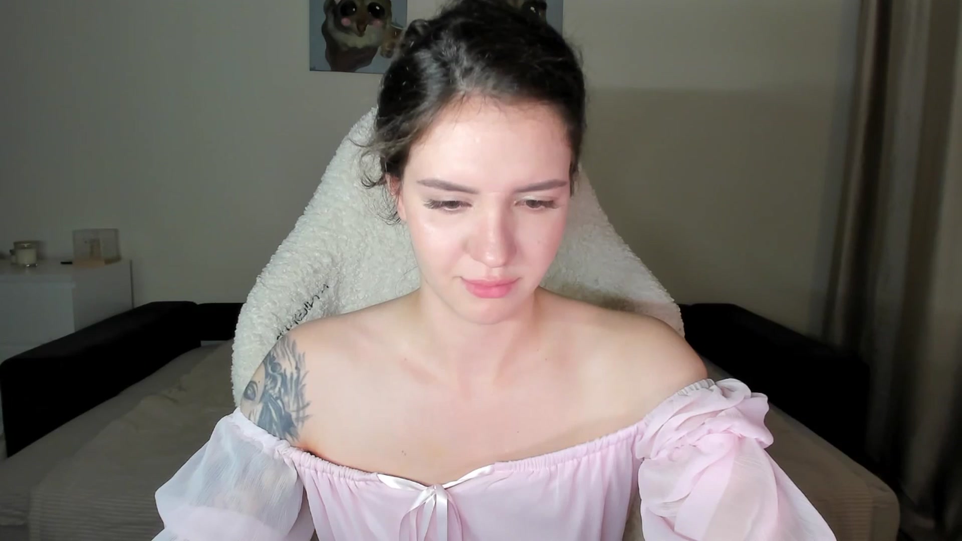 Gallery image thumbnail from sonia_moon's myfreecams stream on, 07/14/2025, 06:55 image 6 of 20