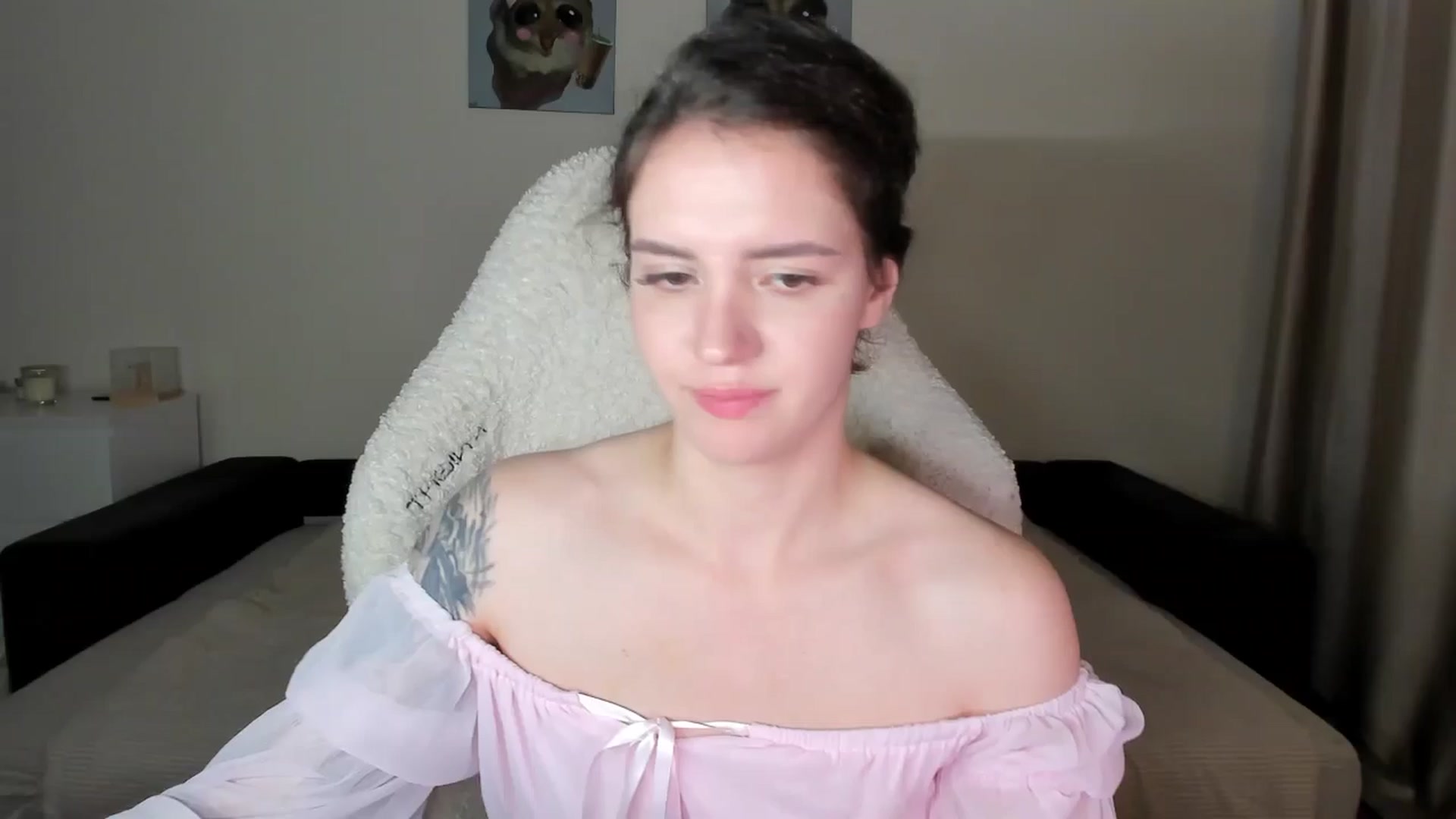 Gallery image thumbnail from sonia_moon's myfreecams stream on, 07/14/2025, 06:55 image 14 of 20