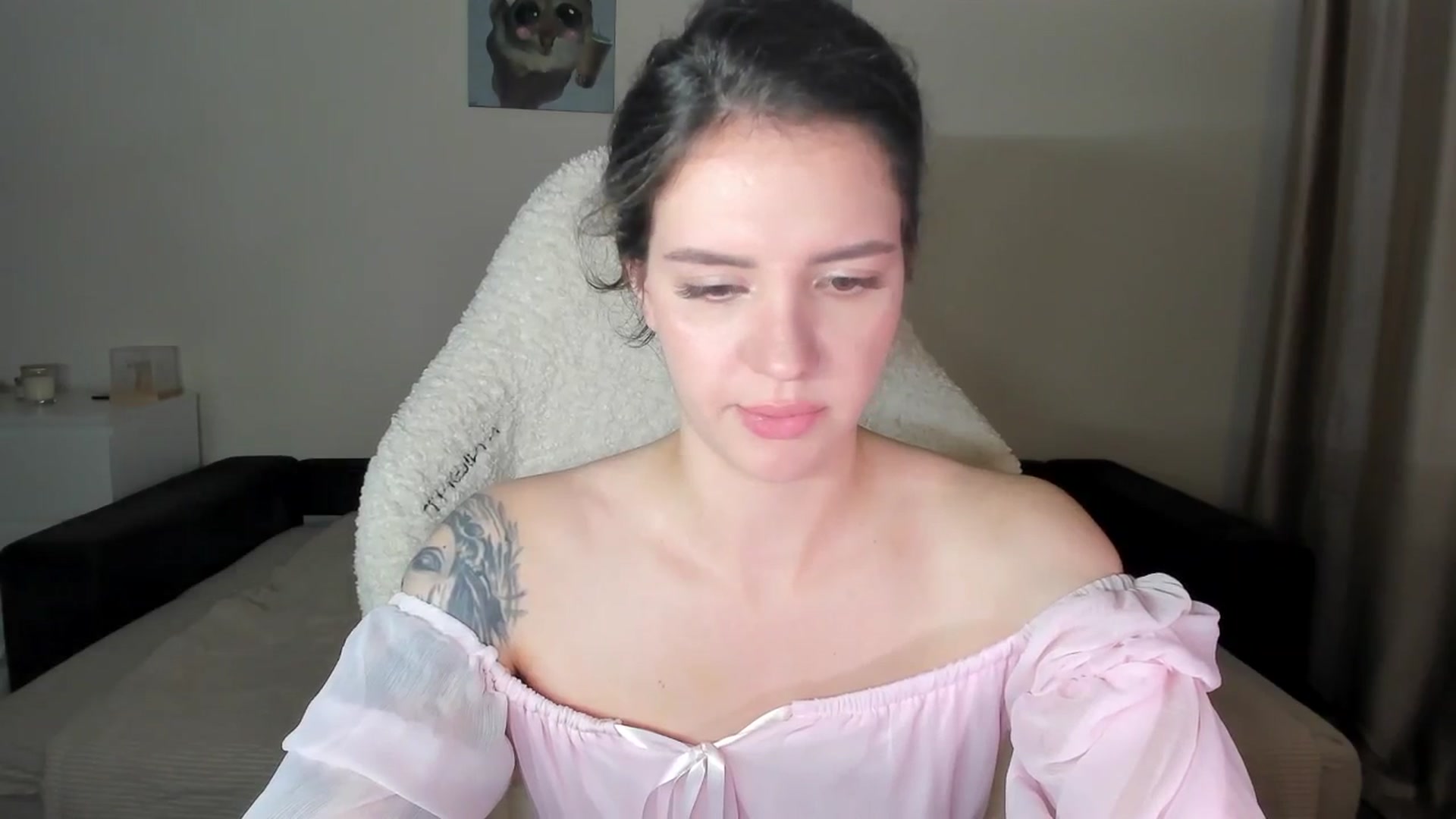 Gallery image thumbnail from sonia_moon's myfreecams stream on, 07/14/2025, 06:55 image 19 of 20