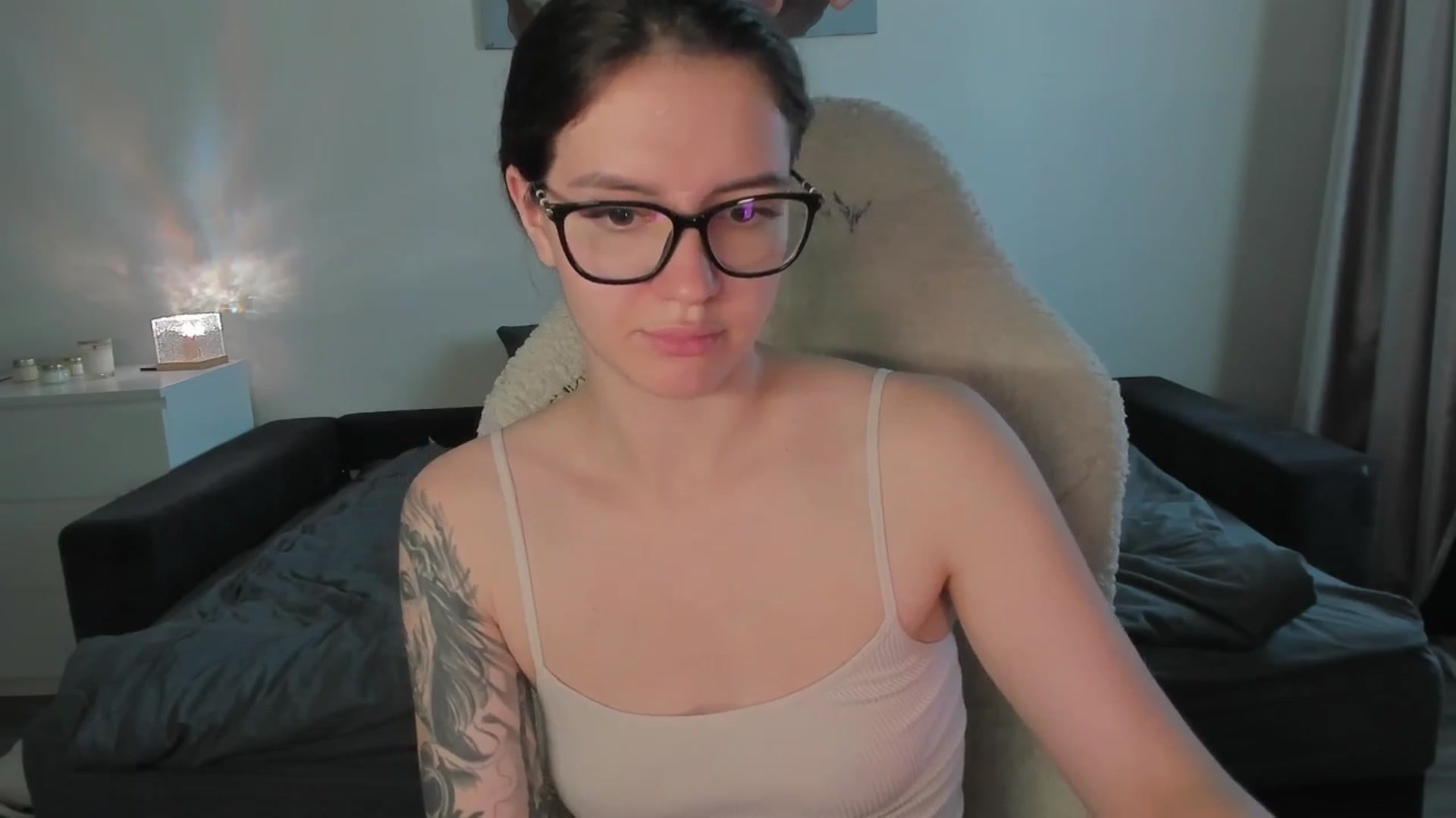 Gallery image thumbnail from sonia_moon's myfreecams stream on, 07/29/2025, 05:14 image 14 of 20