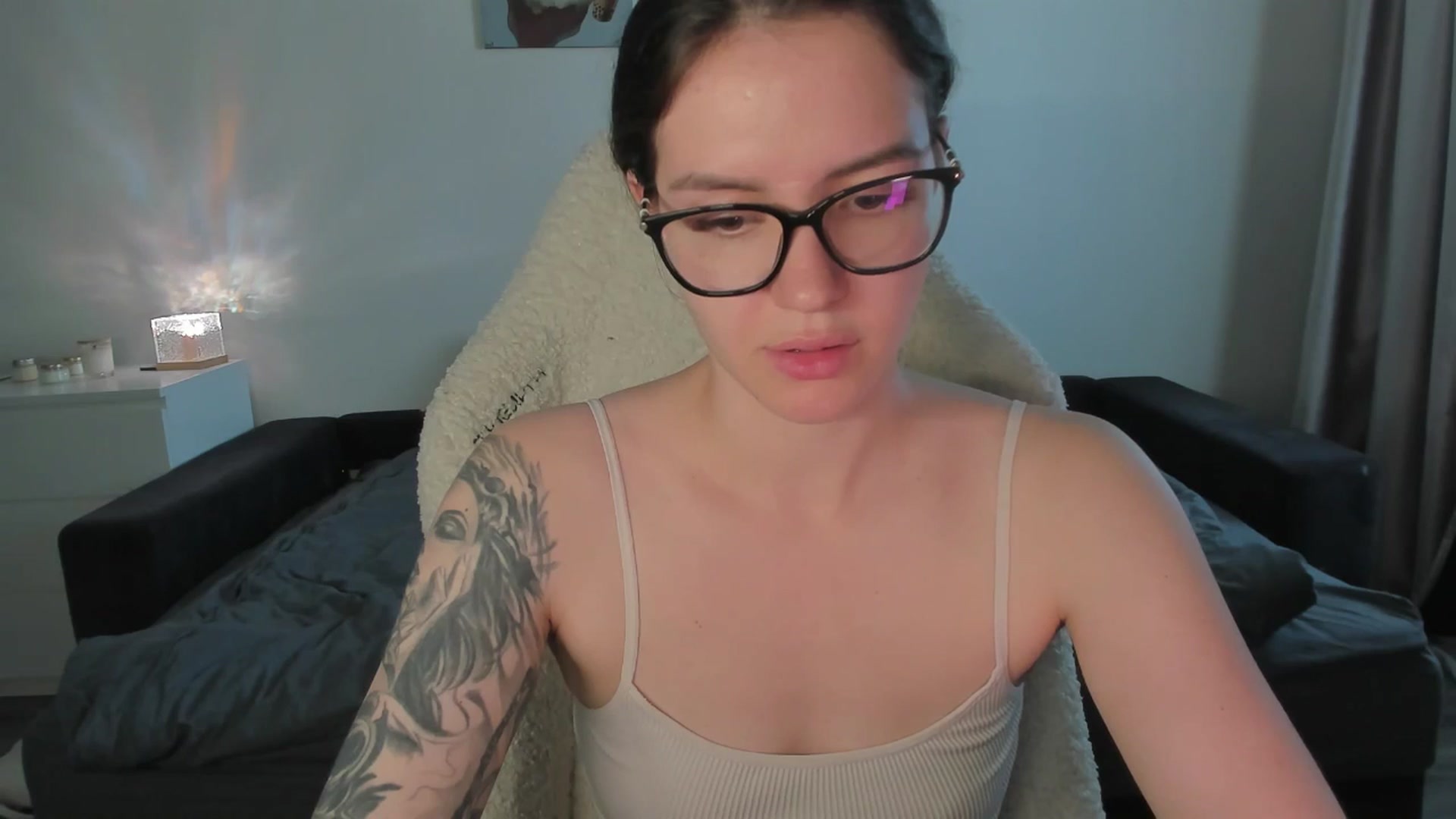 Gallery image thumbnail from sonia_moon's myfreecams stream on, 07/29/2025, 05:14 image 12 of 20