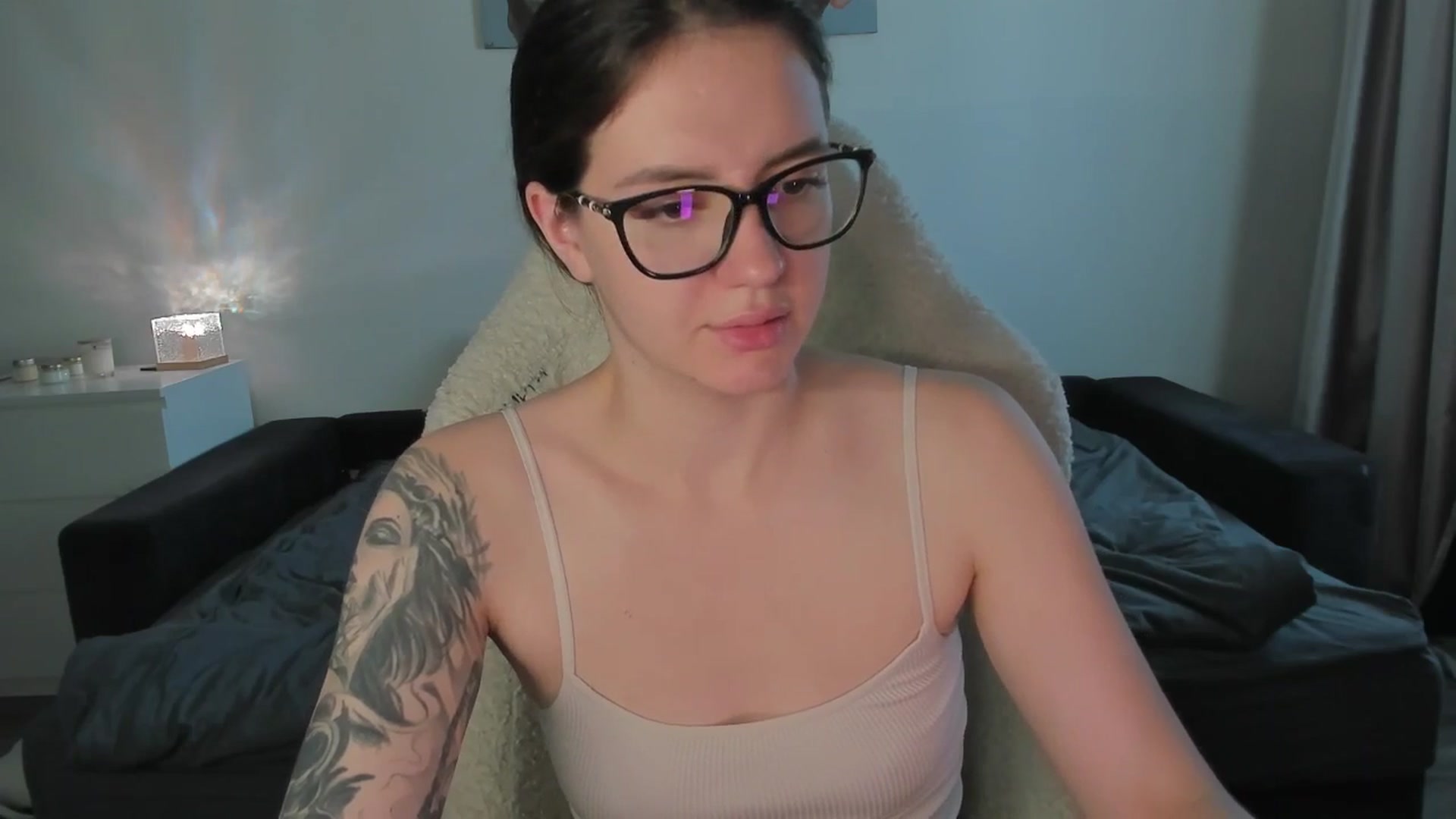 Gallery image thumbnail from sonia_moon's myfreecams stream on, 07/29/2025, 05:14 image 13 of 20