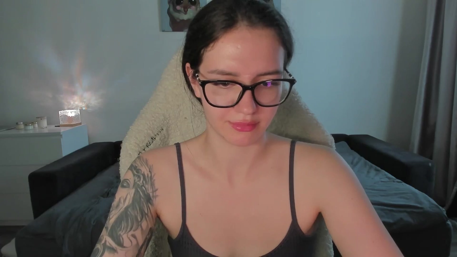 Gallery image thumbnail from sonia_moon's myfreecams stream on, 07/29/2025, 06:38 image 8 of 20