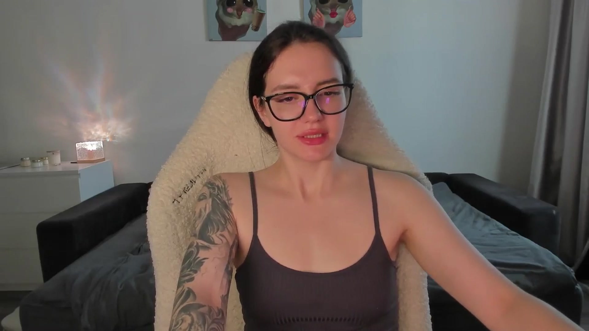 Gallery image thumbnail from sonia_moon's myfreecams stream on, 07/29/2025, 06:38 image 15 of 20
