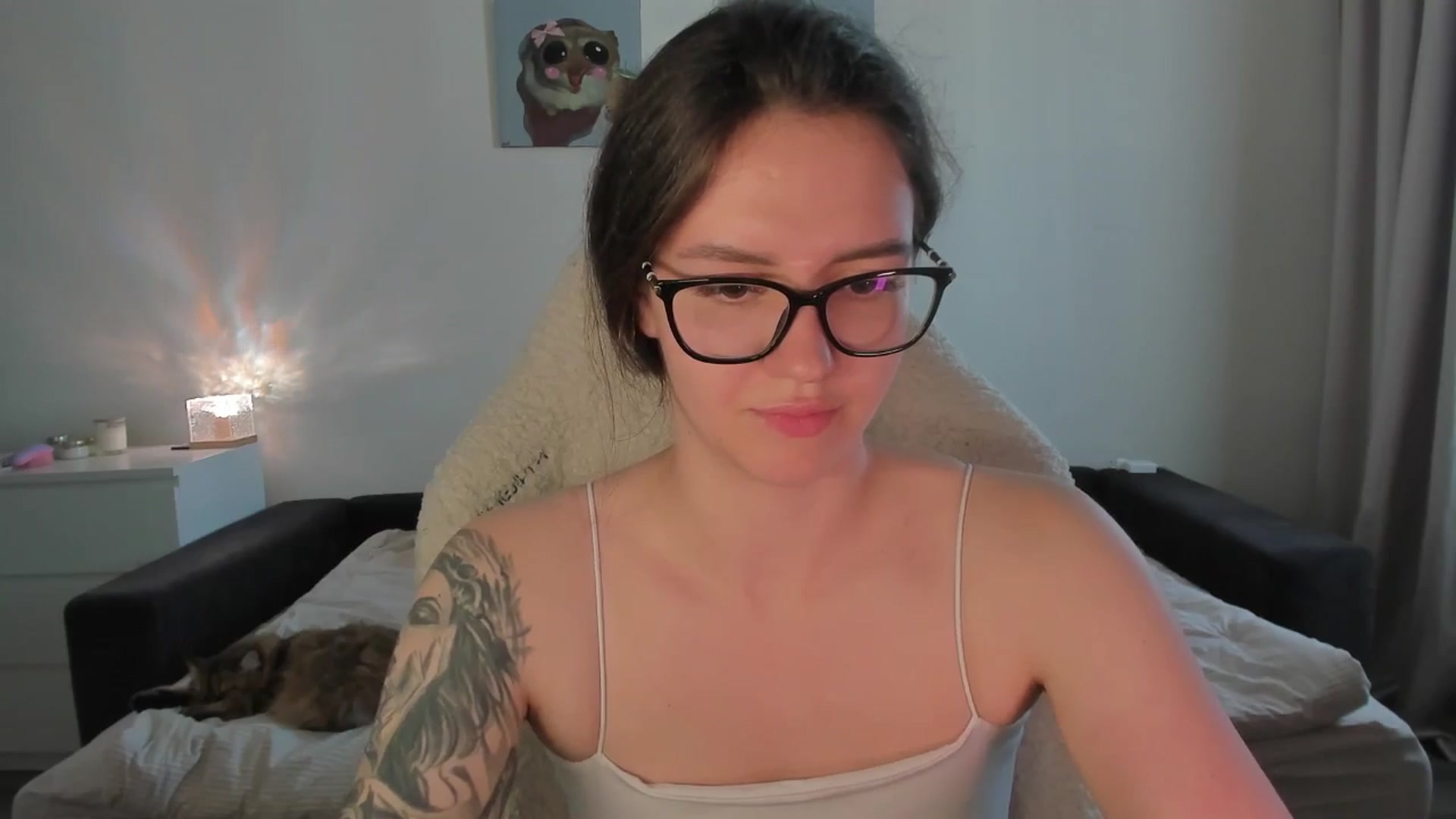 Gallery image thumbnail from sonia_moon's myfreecams stream on, 08/03/2025, 07:04 image 19 of 20