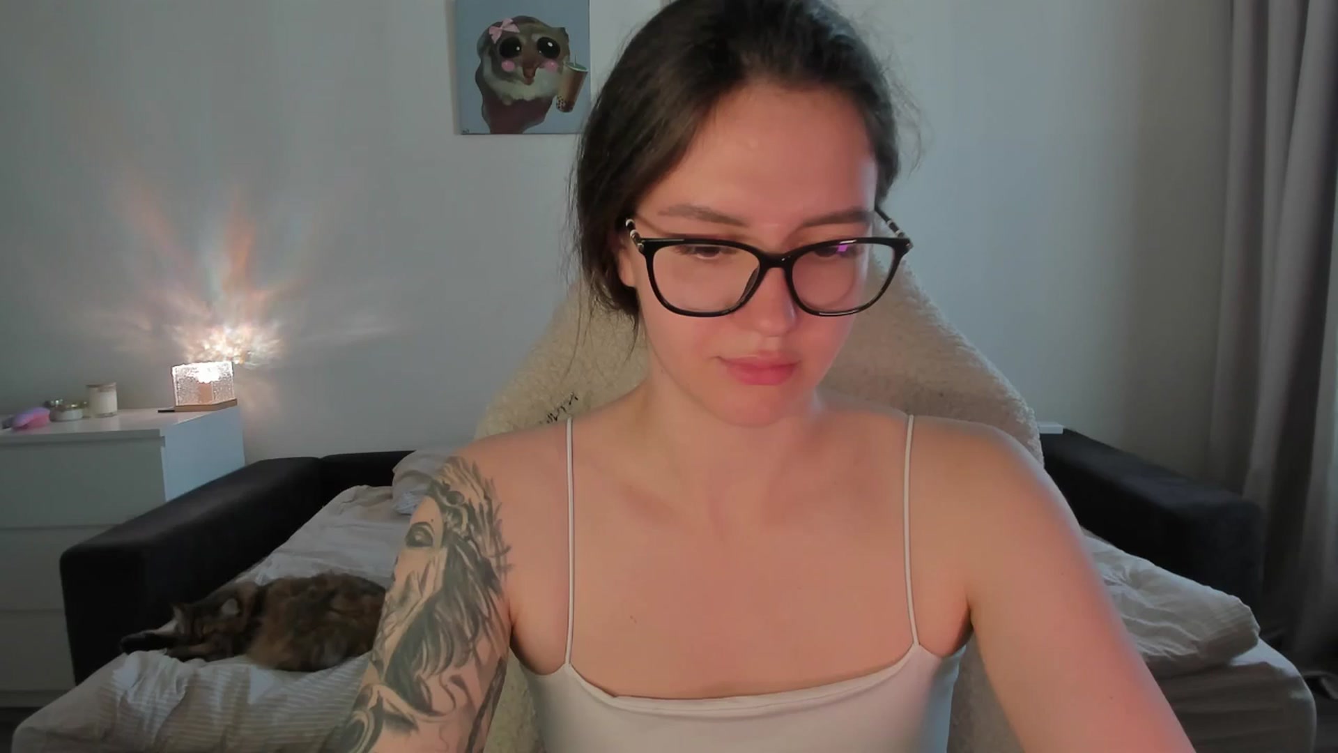 Gallery image thumbnail from sonia_moon's myfreecams stream on, 08/03/2025, 07:04 image 5 of 20