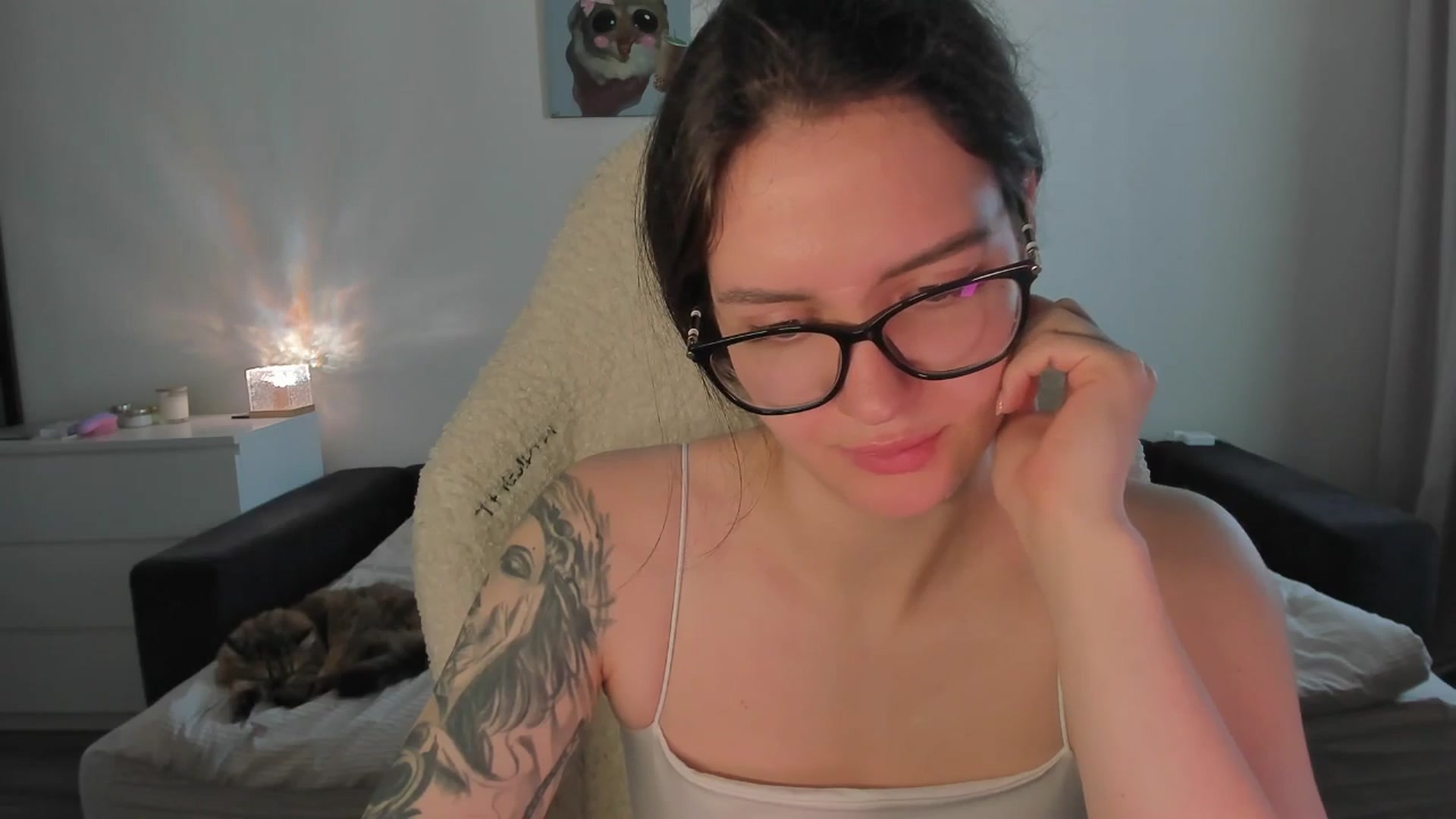 Gallery image thumbnail from sonia_moon's myfreecams stream on, 08/03/2025, 07:57 image 6 of 20