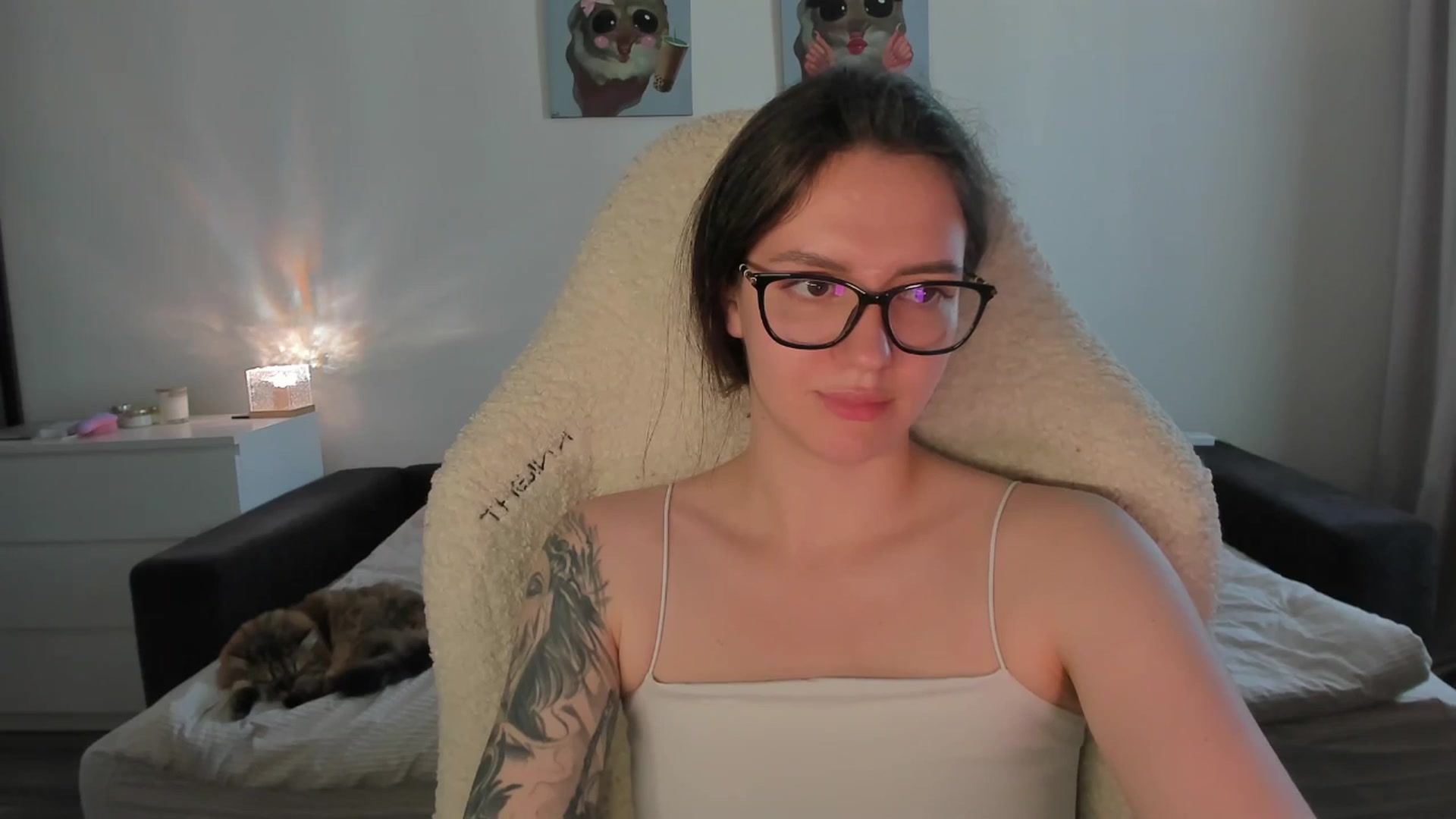 Gallery image thumbnail from sonia_moon's myfreecams stream on, 08/03/2025, 07:57 image 12 of 20