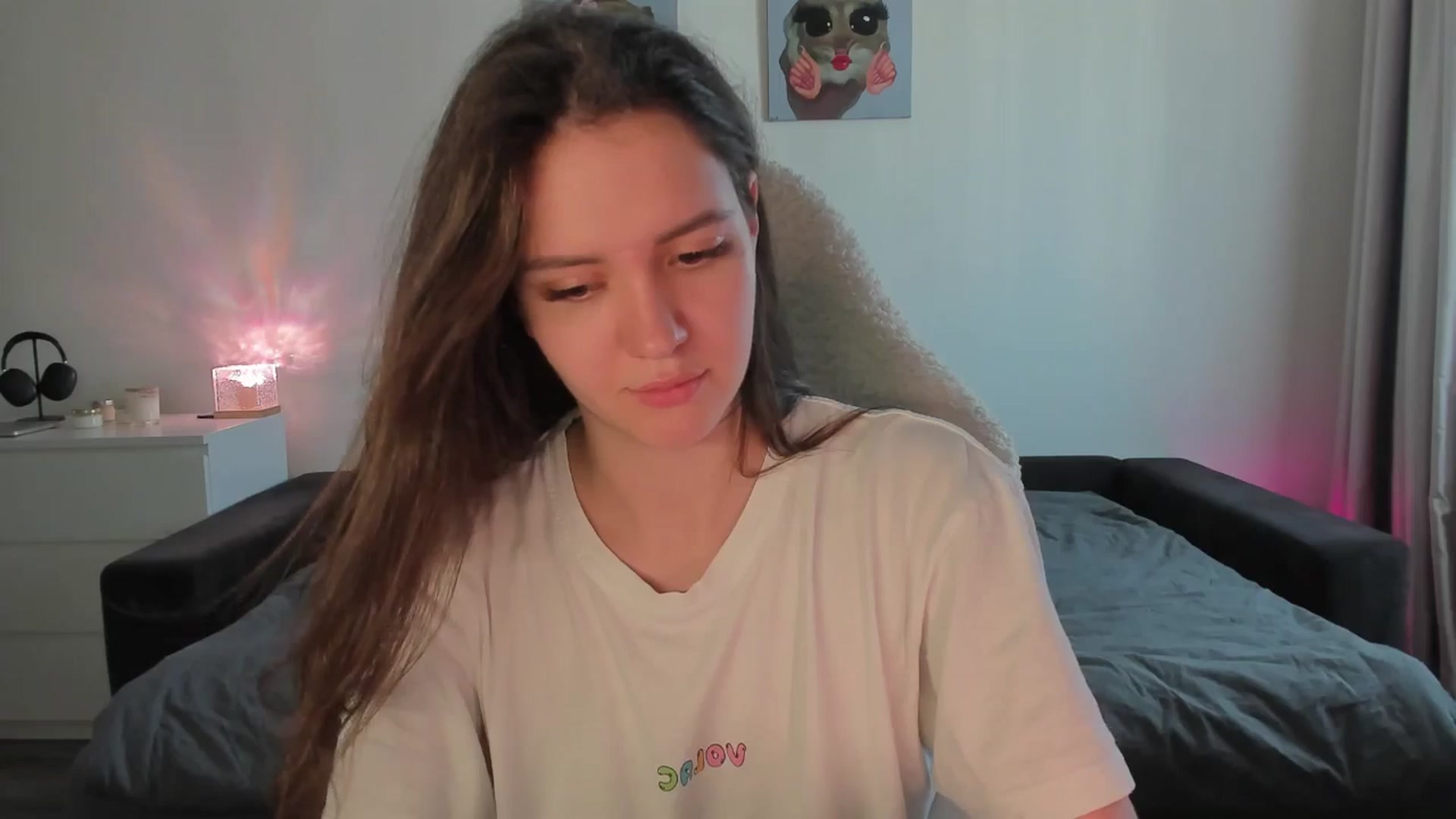 Gallery image thumbnail from sonia_moon's myfreecams stream on, 08/05/2025, 07:20 image 12 of 20