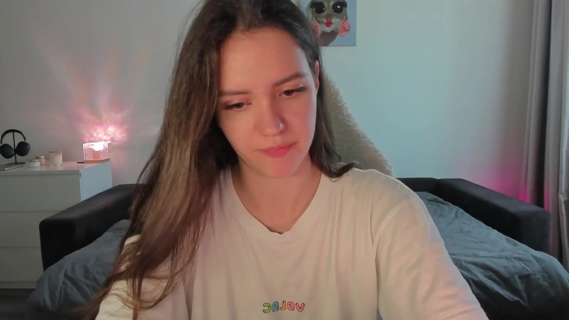 Gallery image thumbnail from sonia_moon's myfreecams stream on, 08/05/2025, 07:20 image 20 of 20