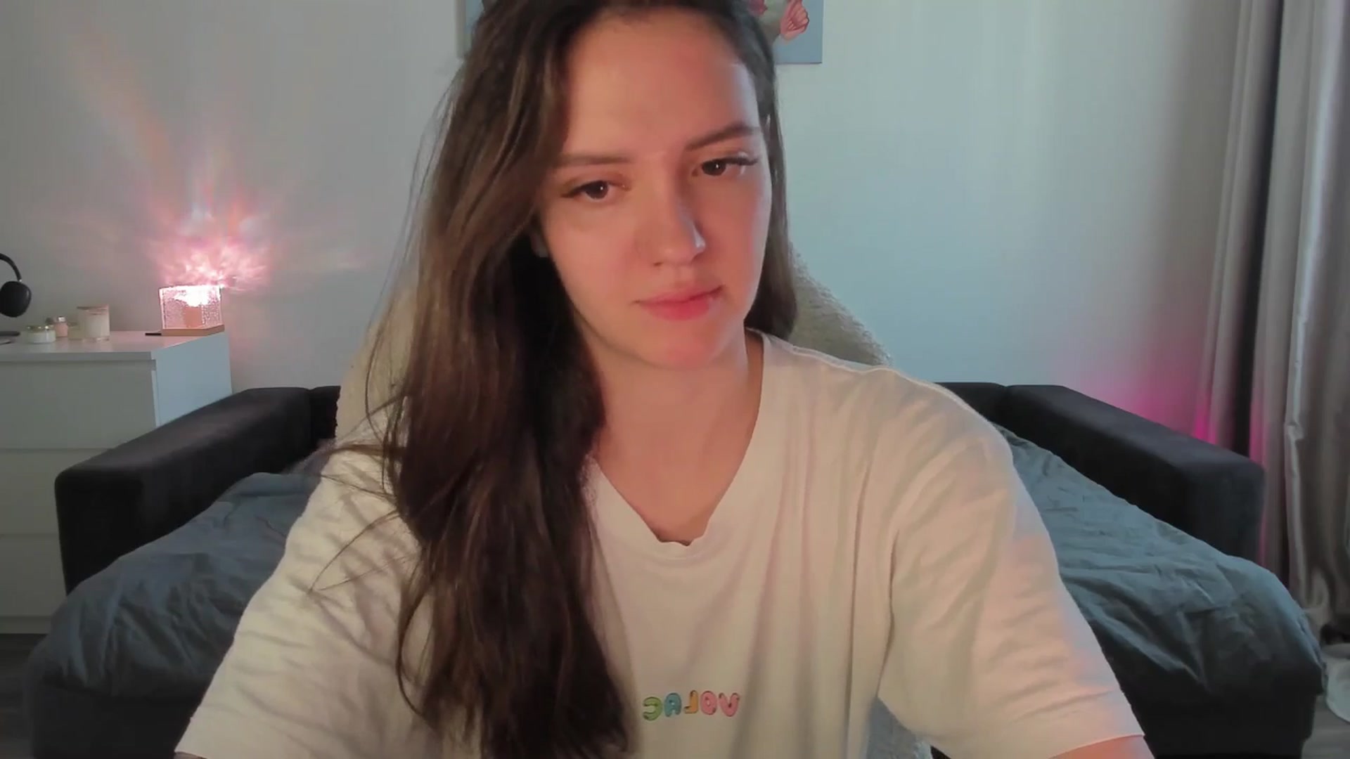 Gallery image thumbnail from sonia_moon's myfreecams stream on, 08/05/2025, 07:45 image 4 of 20