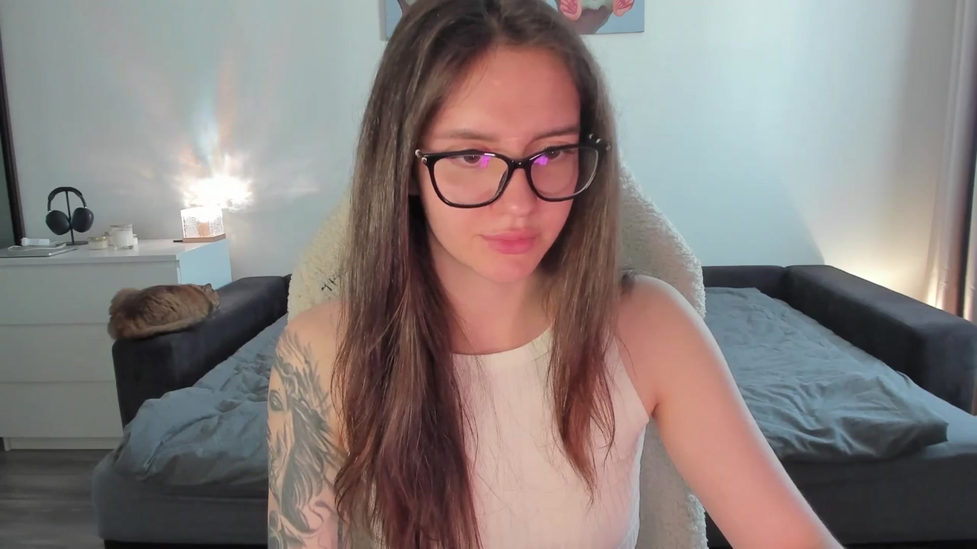 Gallery image thumbnail from sonia_moon's myfreecams stream on, 08/07/2025, 07:02 image 17 of 20