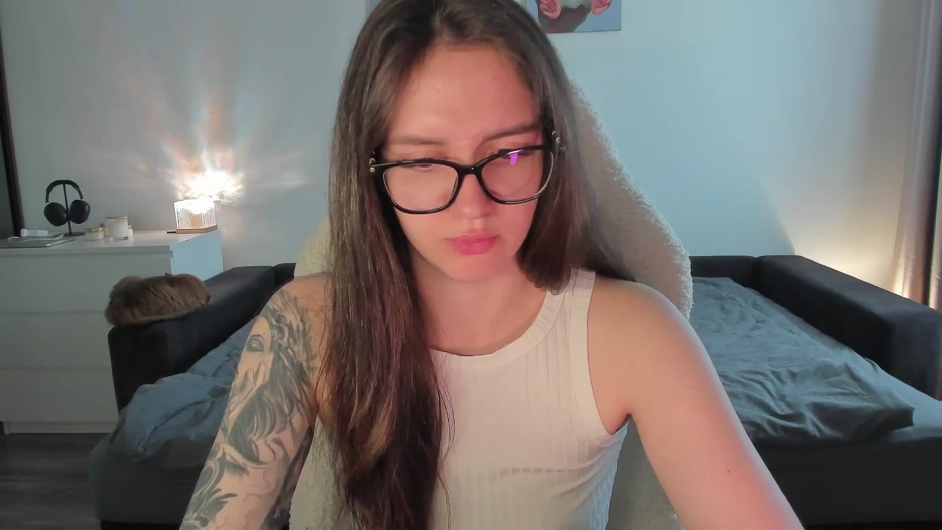 Gallery image thumbnail from sonia_moon's myfreecams stream on, 08/07/2025, 07:02 image 6 of 20