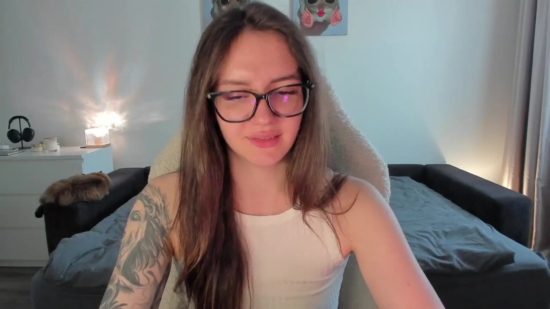 Gallery image thumbnail from sonia_moon's myfreecams stream on, 08/07/2025, 07:37 image 2 of 20