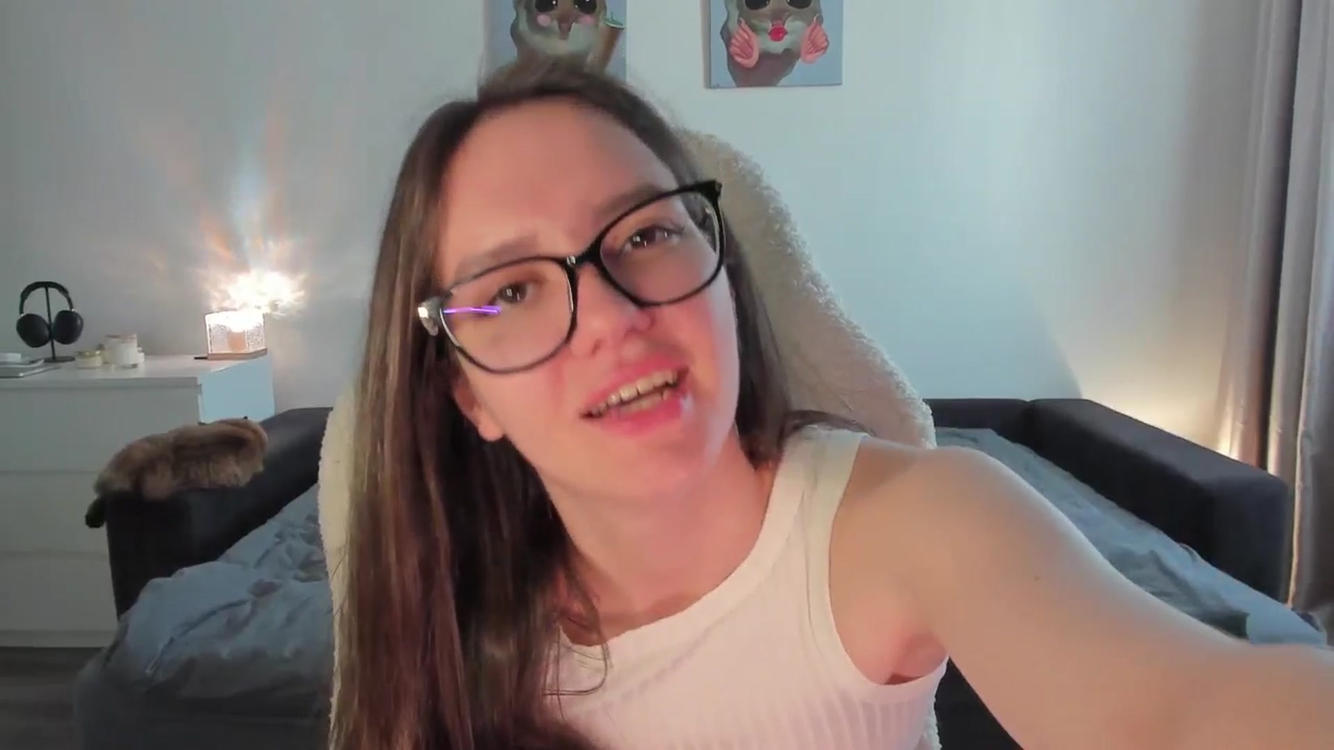 Gallery image thumbnail from sonia_moon's myfreecams stream on, 08/07/2025, 07:37 image 11 of 20