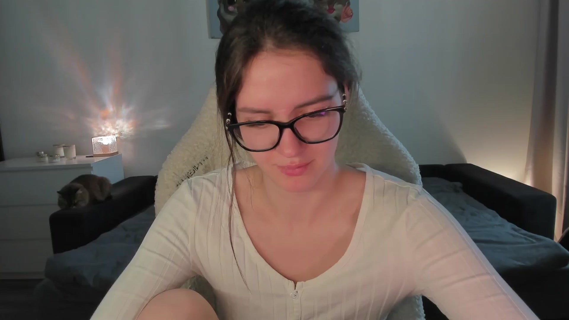 Gallery image thumbnail from sonia_moon's myfreecams stream on, 08/14/2025, 07:43 image 14 of 20