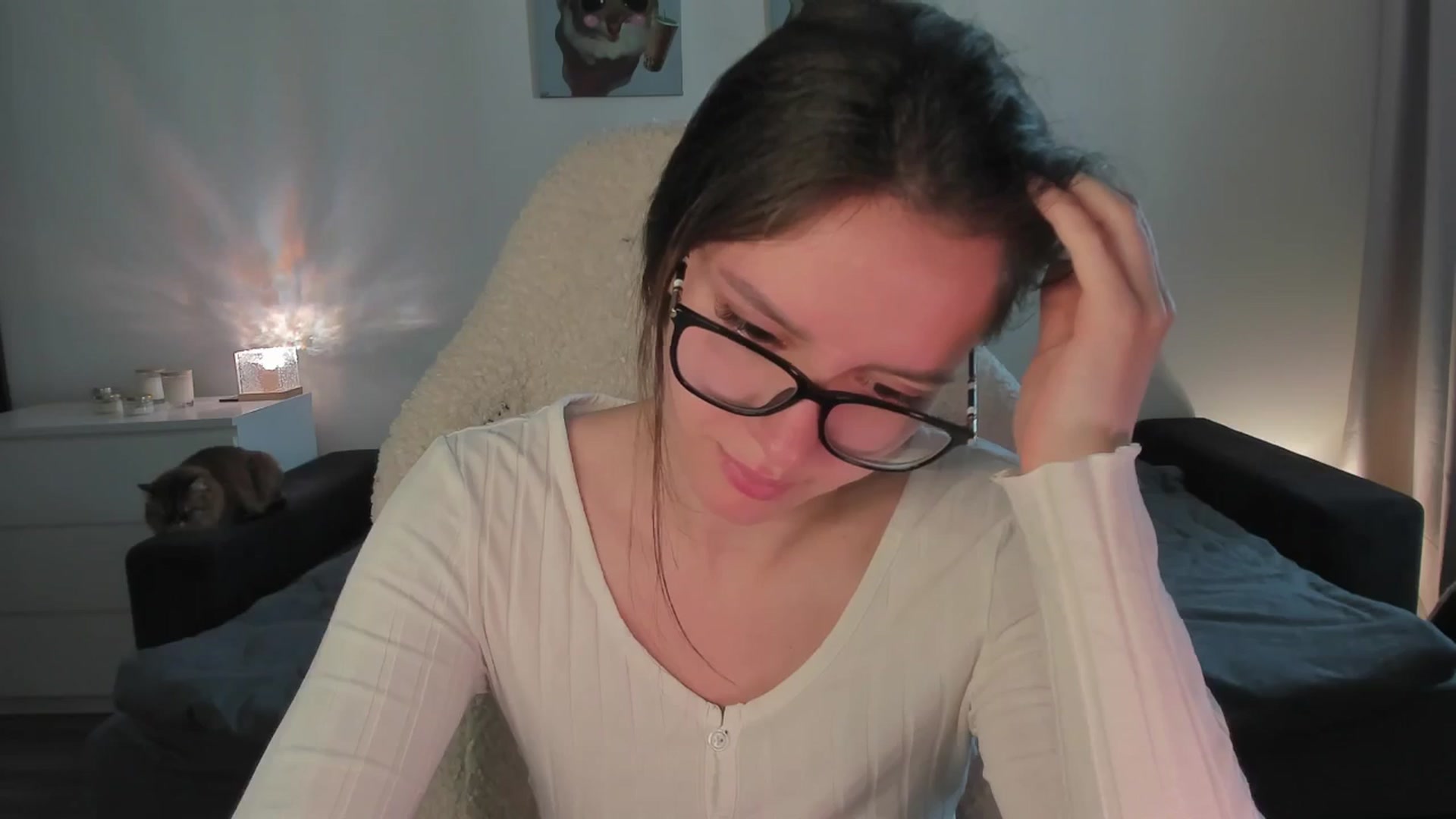 Gallery image thumbnail from sonia_moon's myfreecams stream on, 08/14/2025, 07:43 image 7 of 20