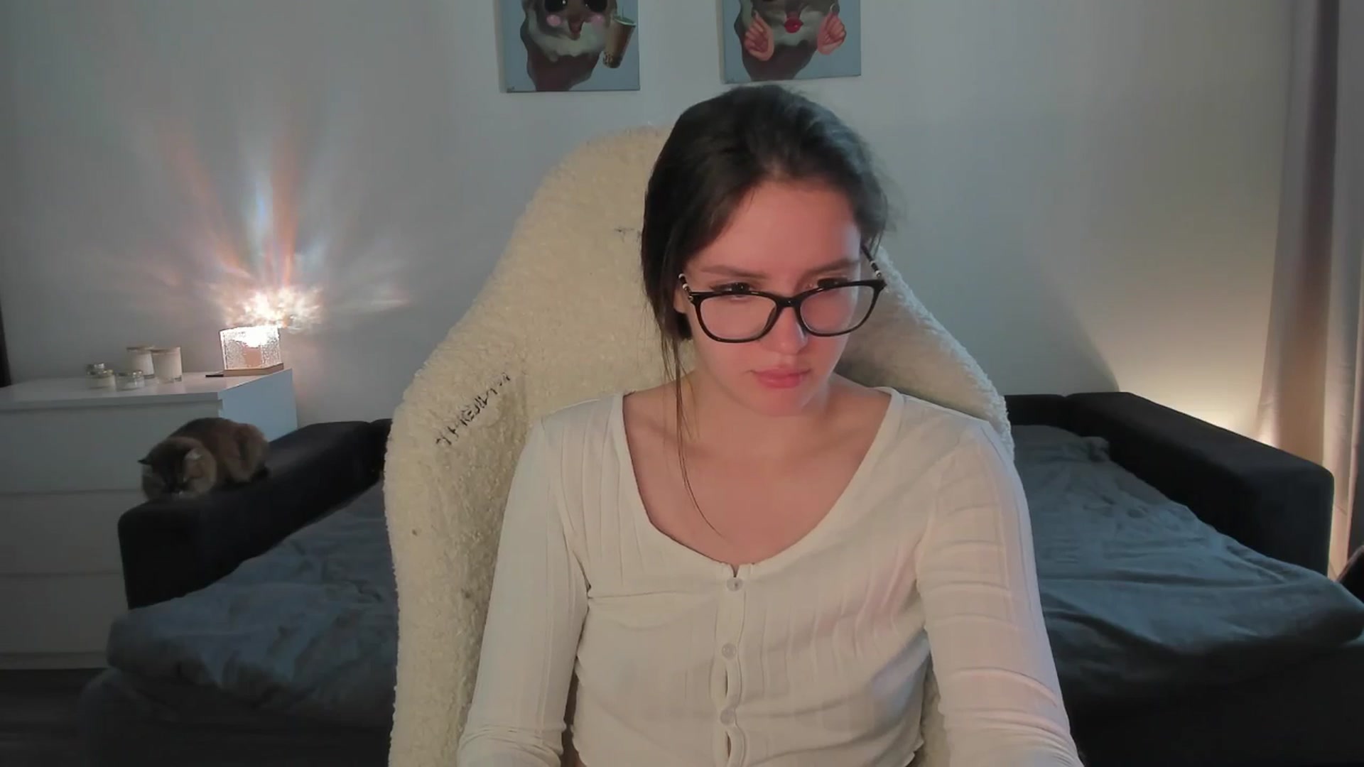 Gallery image thumbnail from sonia_moon's myfreecams stream on, 08/14/2025, 07:43 image 9 of 20