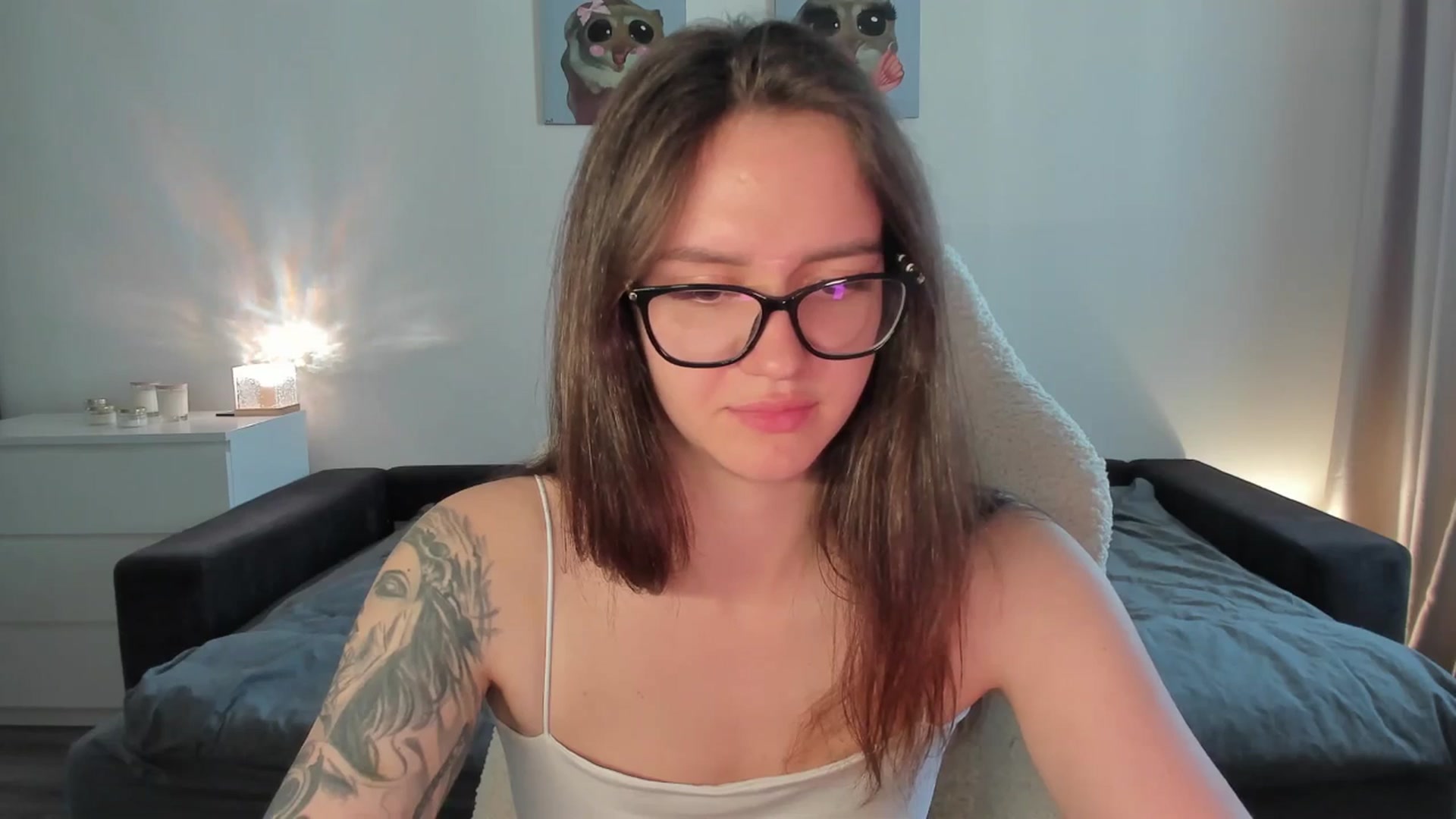 Gallery image thumbnail from sonia_moon's myfreecams stream on, 08/15/2025, 07:35 image 18 of 20