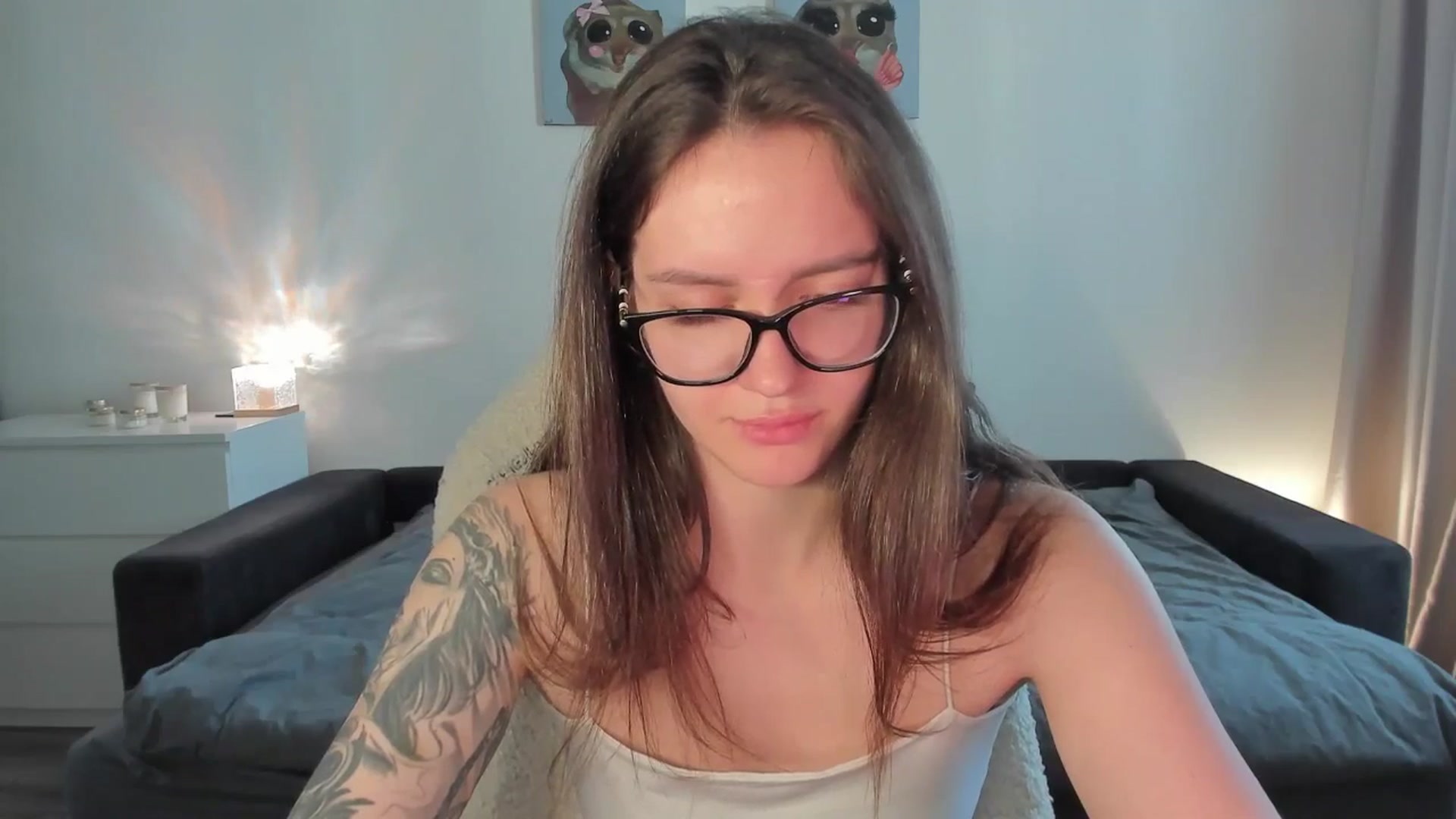 Gallery image thumbnail from sonia_moon's myfreecams stream on, 08/15/2025, 07:35 image 11 of 20