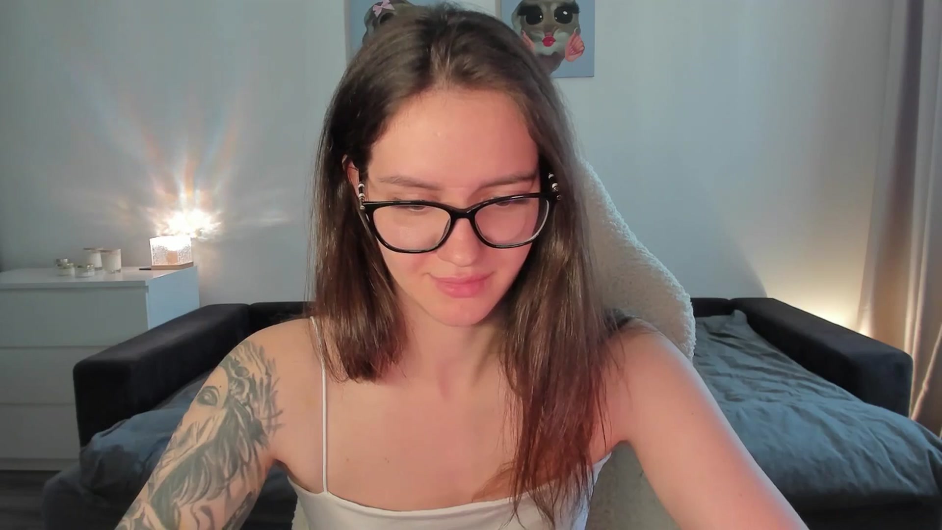 Gallery image thumbnail from sonia_moon's myfreecams stream on, 08/15/2025, 07:35 image 19 of 20