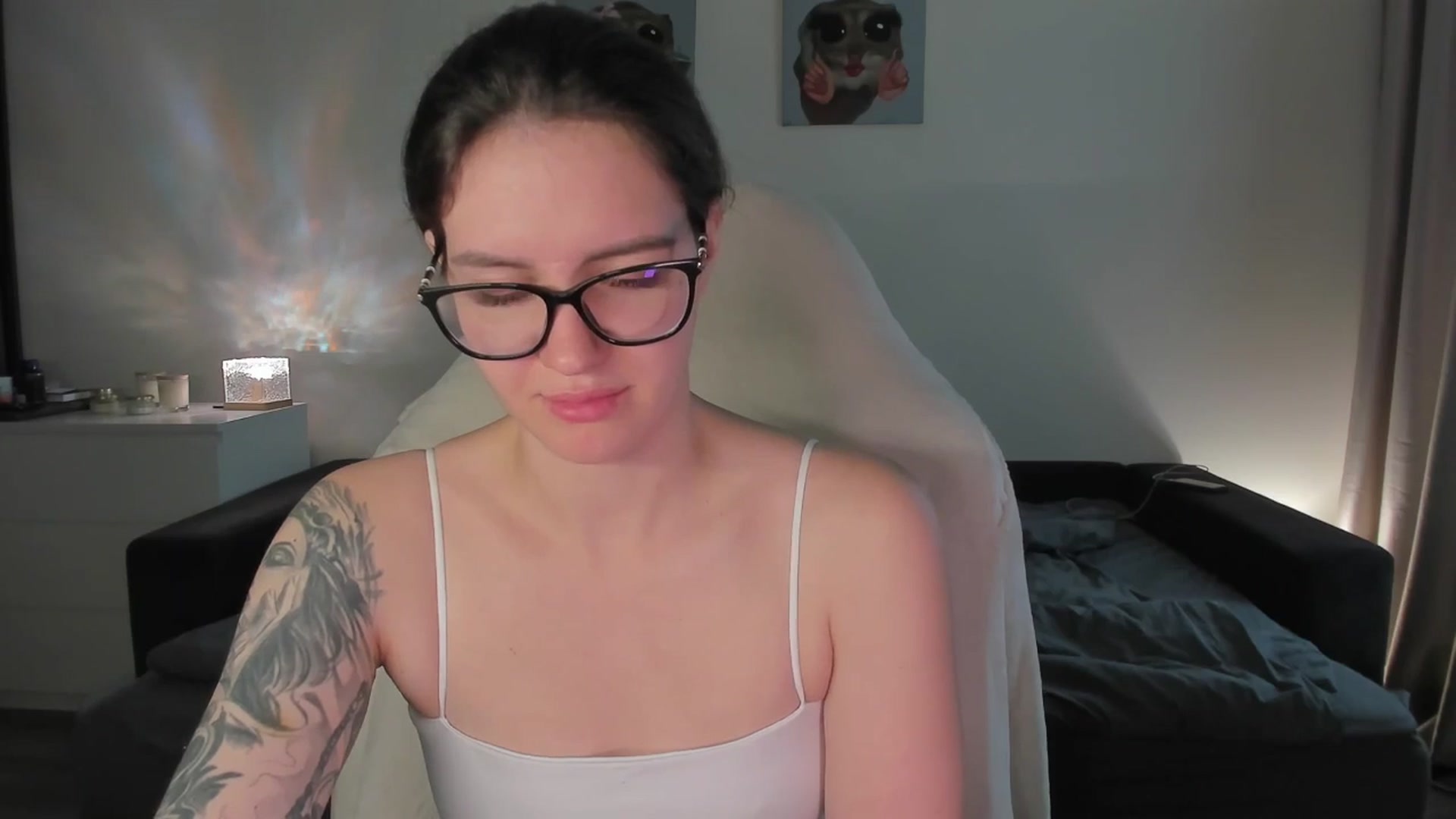 Gallery image thumbnail from sonia_moon's myfreecams stream on, 08/18/2025, 06:30 image 10 of 20