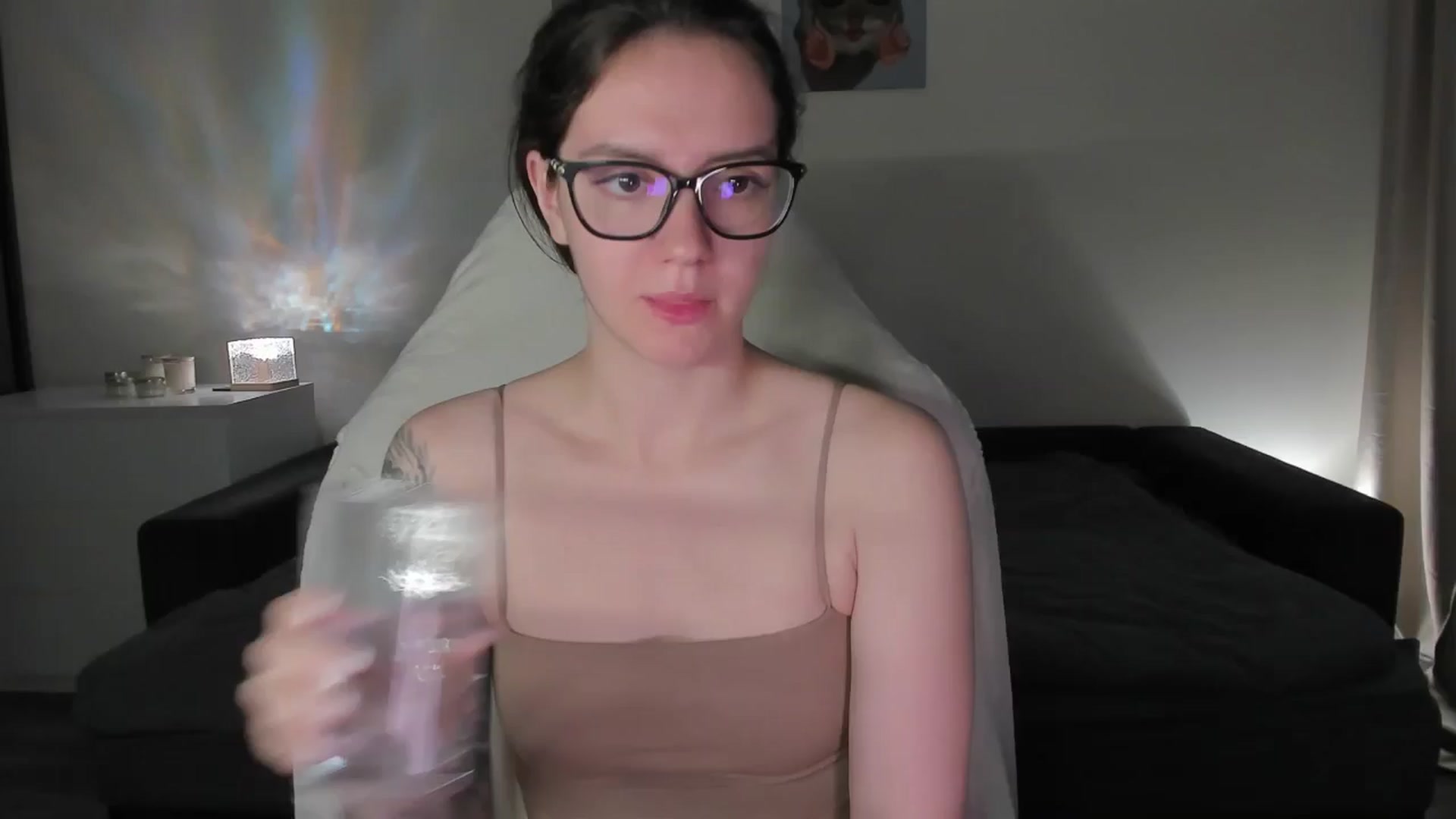 Gallery image thumbnail from sonia_moon's myfreecams stream on, 08/19/2025, 02:42 image 20 of 20