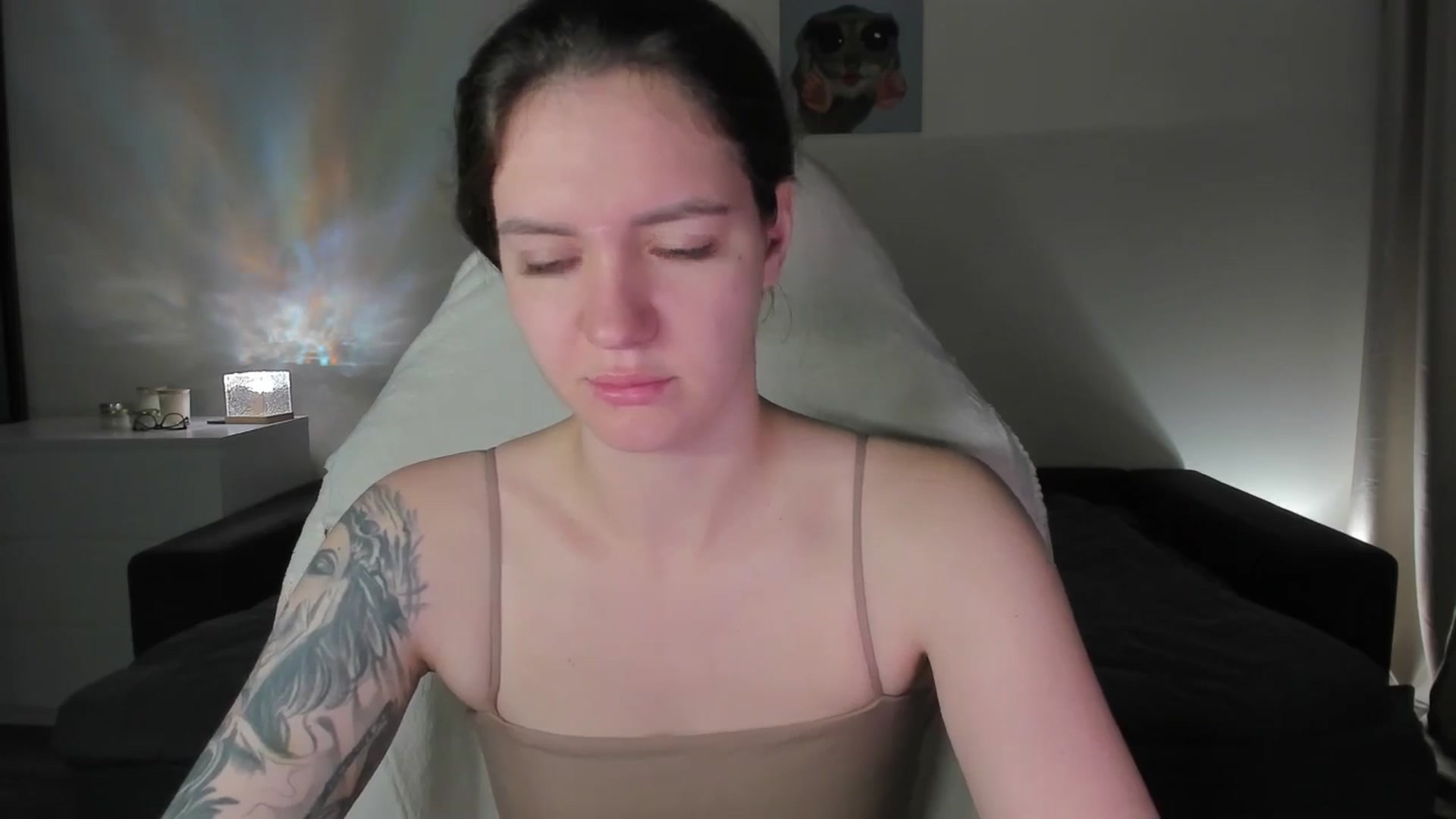 Gallery image thumbnail from sonia_moon's myfreecams stream on, 08/19/2025, 02:42 image 2 of 20