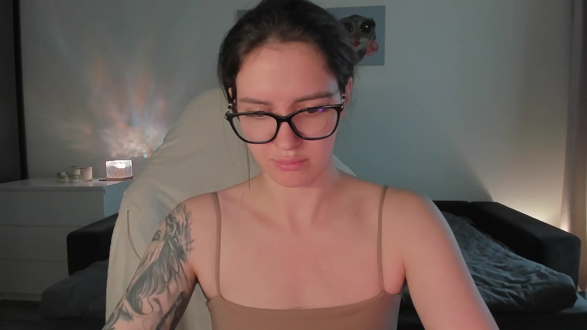 Gallery image thumbnail from sonia_moon's myfreecams stream on, 08/19/2025, 06:25 image 3 of 20
