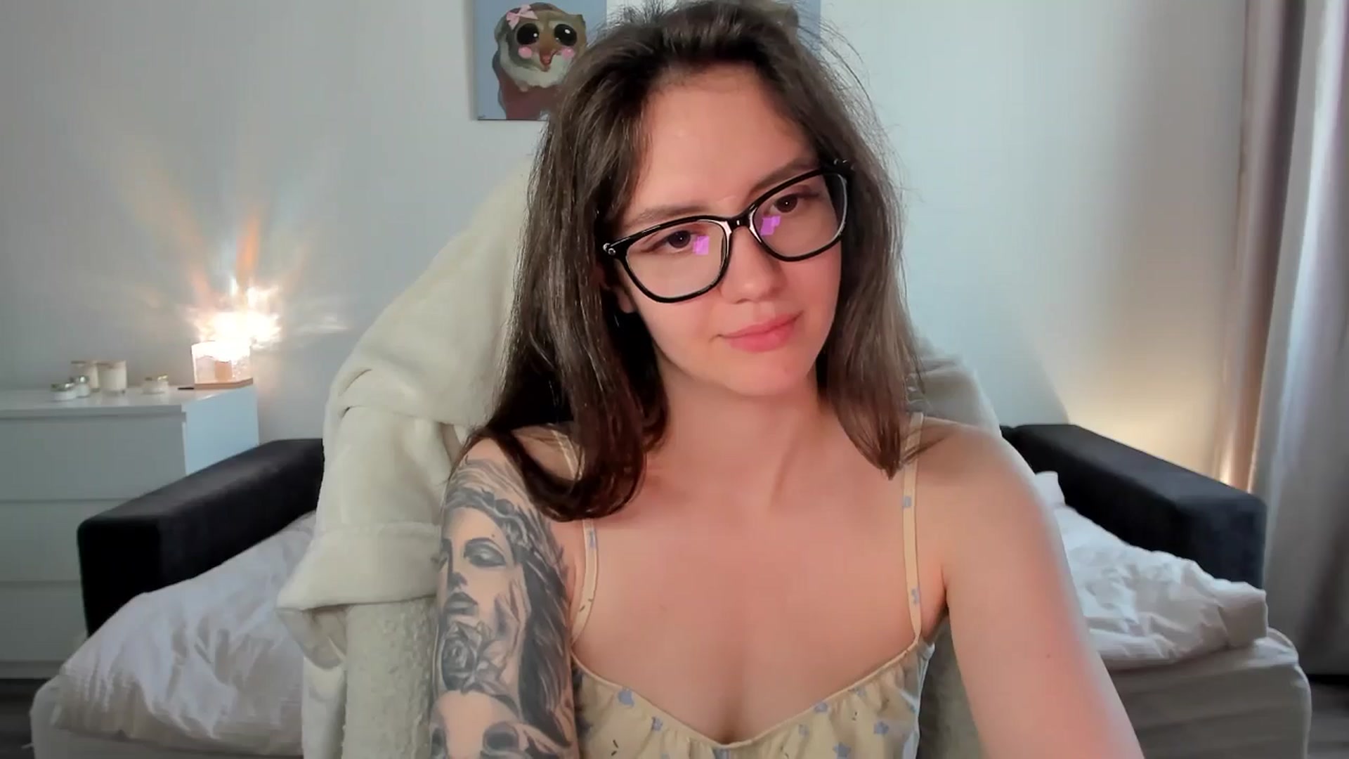 Gallery image thumbnail from sonia_moon's myfreecams stream on, 08/24/2025, 07:45 image 19 of 20