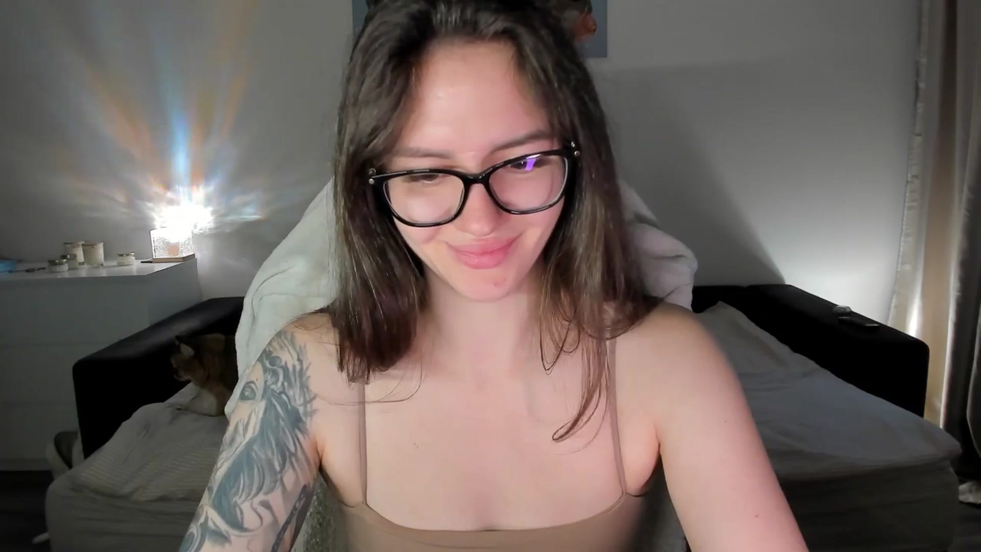 Gallery image thumbnail from sonia_moon's myfreecams stream on, 08/25/2025, 03:30 image 12 of 20
