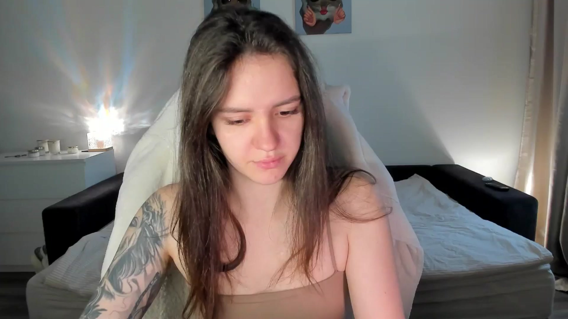 Gallery image thumbnail from sonia_moon's myfreecams stream on, 08/25/2025, 04:40 image 18 of 20