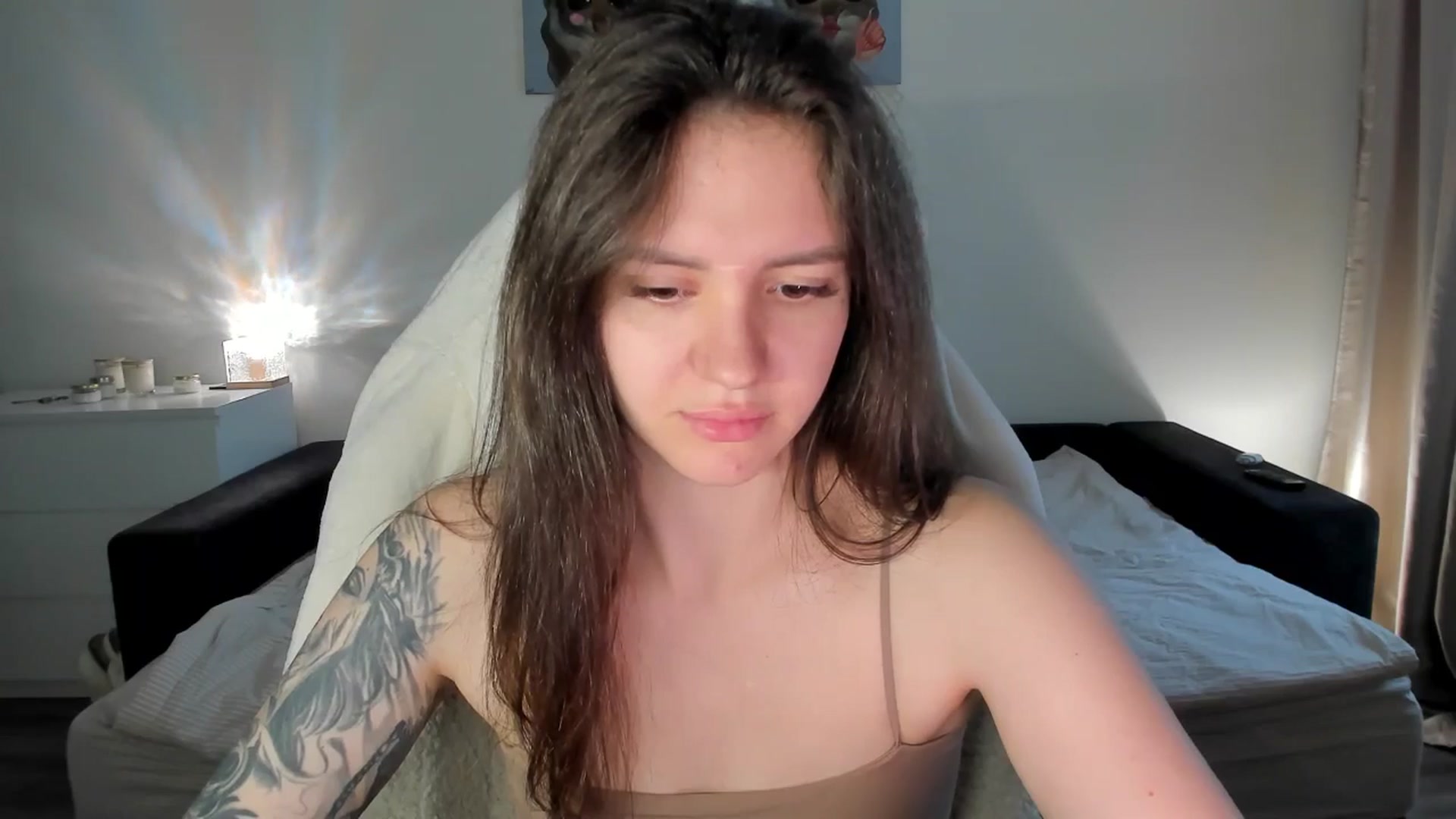 Gallery image thumbnail from sonia_moon's myfreecams stream on, 08/25/2025, 04:40 image 9 of 20