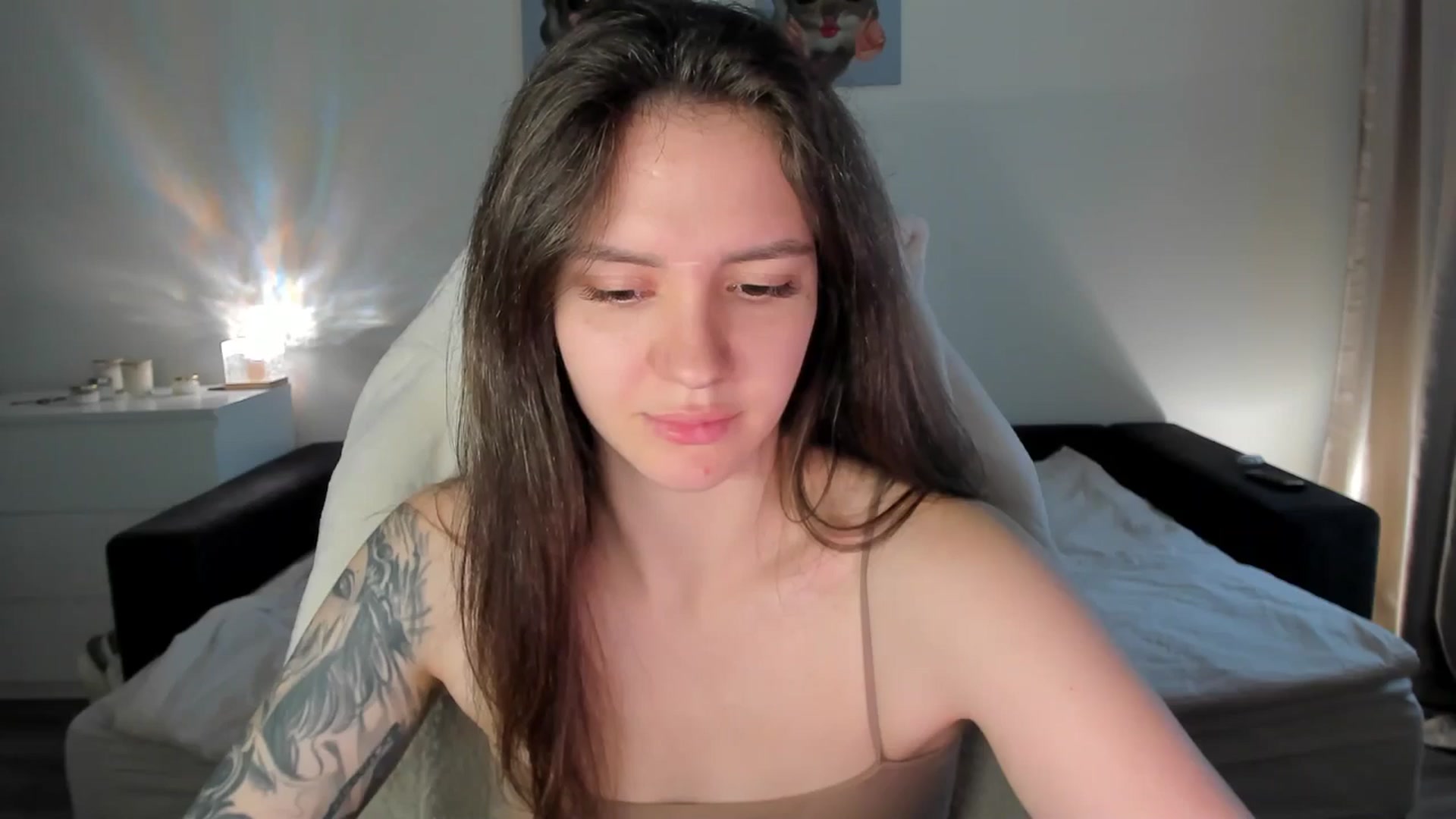 Gallery image thumbnail from sonia_moon's myfreecams stream on, 08/25/2025, 04:40 image 7 of 20