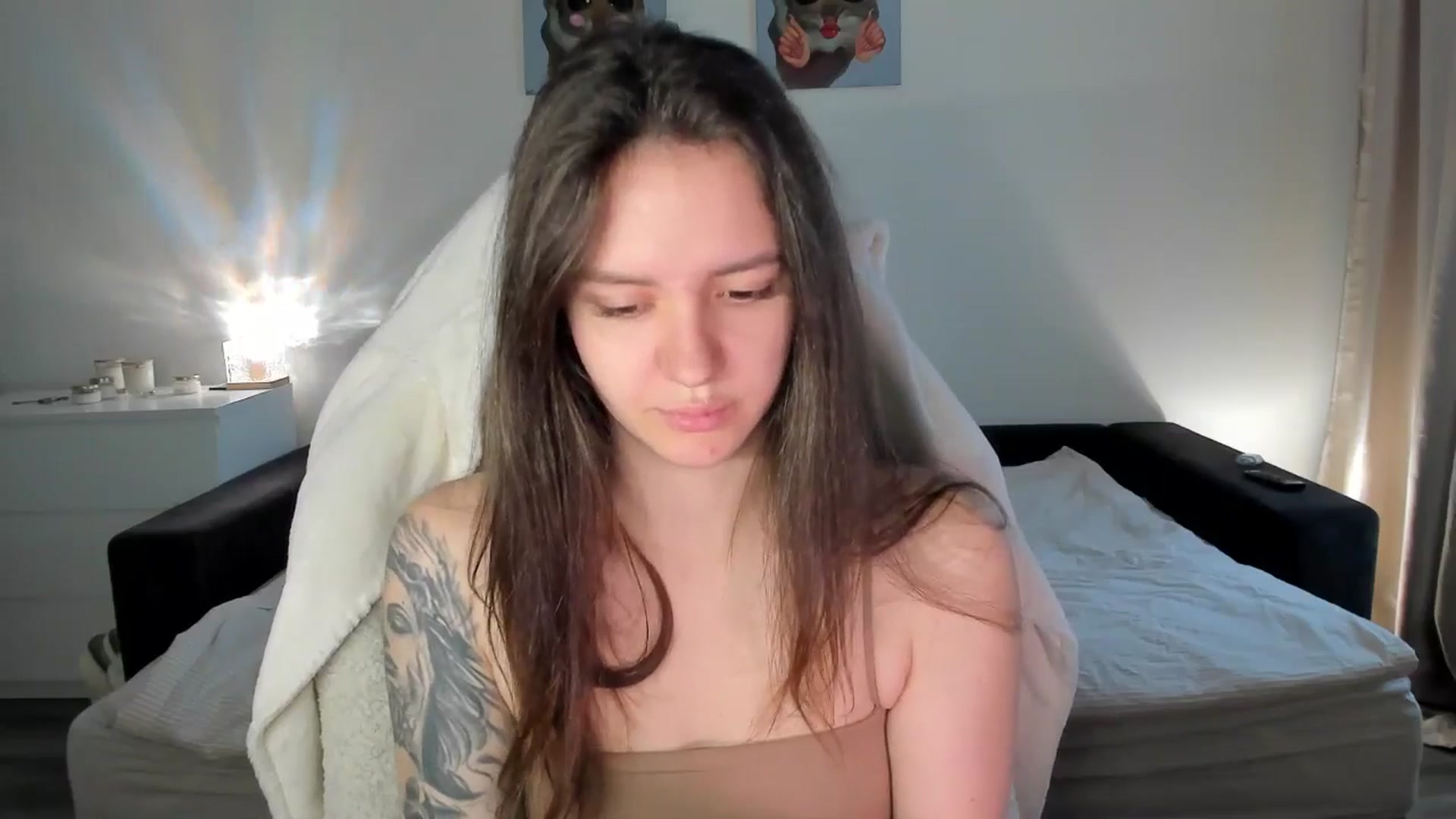 Gallery image thumbnail from sonia_moon's myfreecams stream on, 08/25/2025, 04:40 image 19 of 20